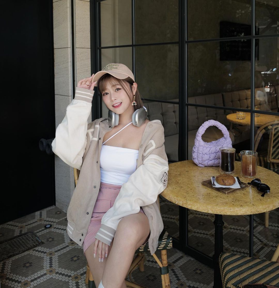 氣質正妹「徐薇涵」絕美甜笑超香畫面被讚 顏值逆天-第1章-图片3