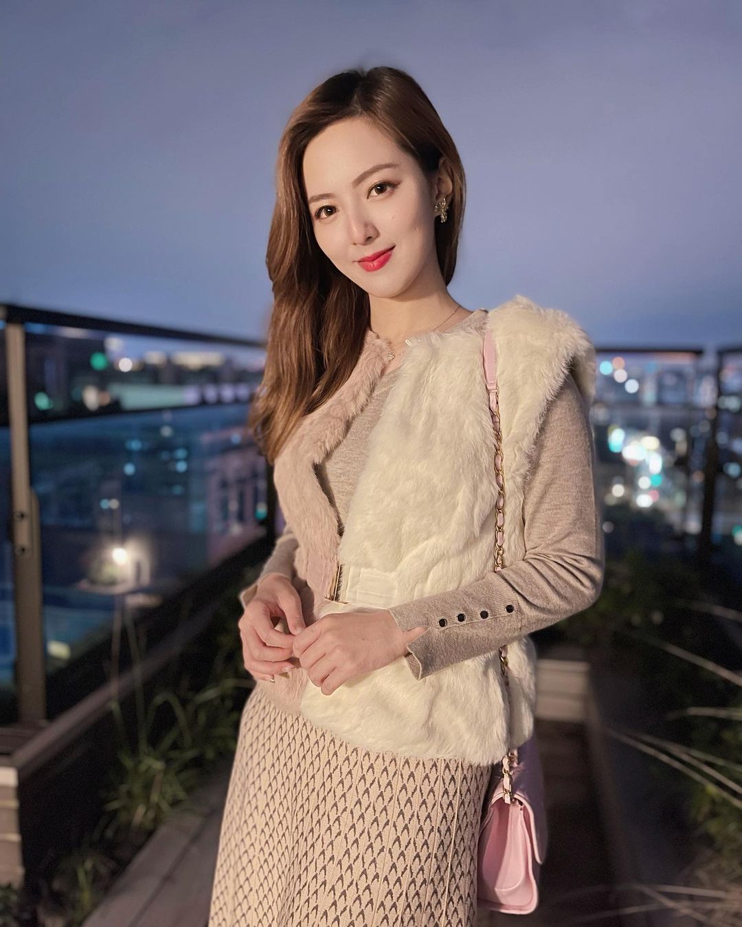 正魅主播「房業涵」精緻絕美顏太誘人 氣質滿點-第1章-图片10