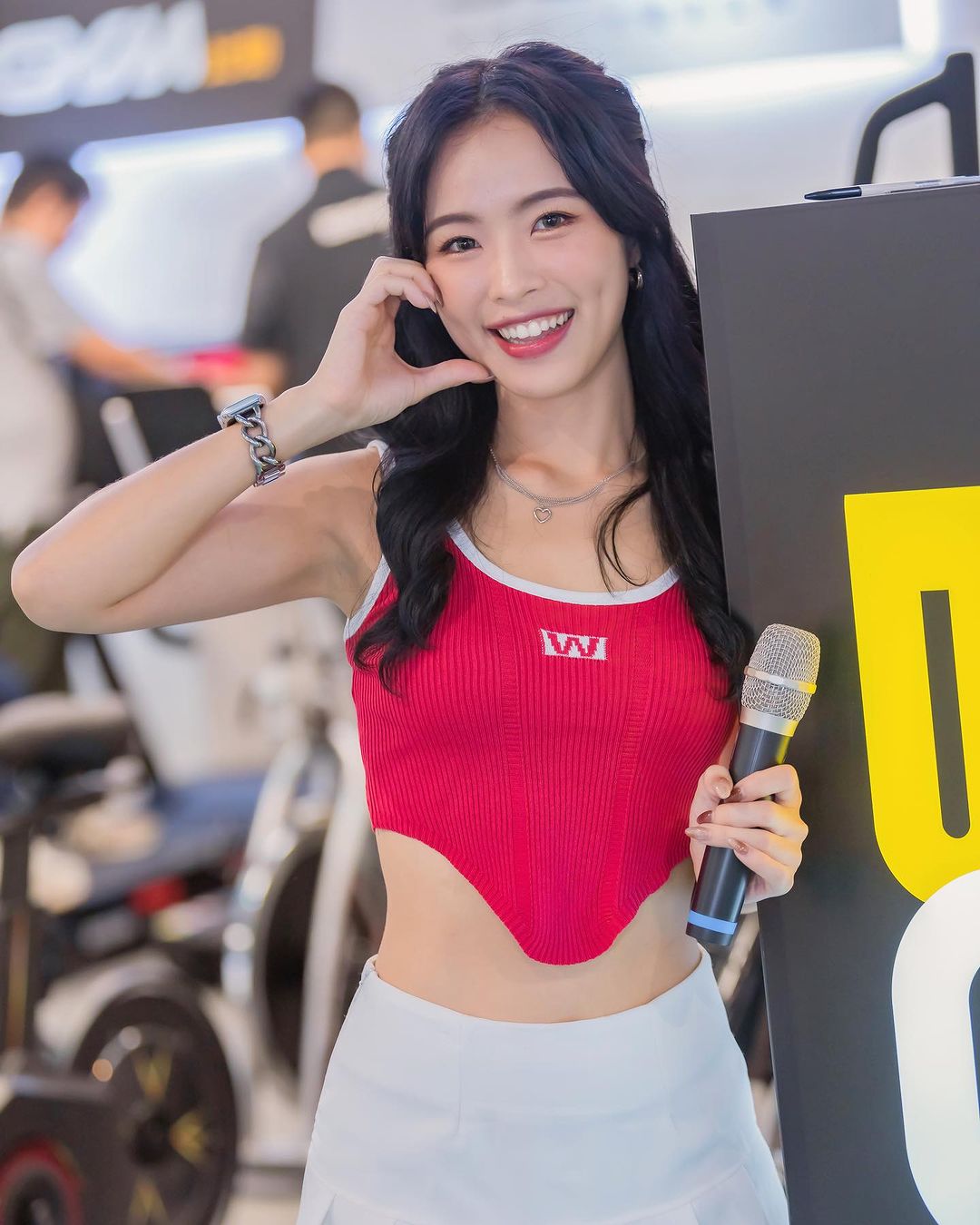 氣質網美「辰羚Brinny」可愛容顏搭配誘人曲線整個魅力滿點-第1章-图片2