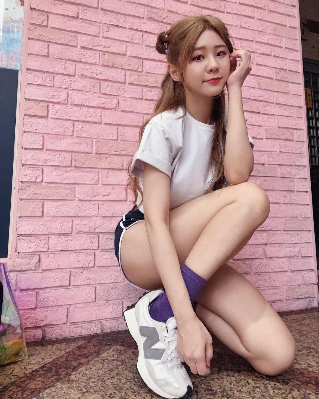 美乳女孩「呼呼」飽滿曲線引人遐想 還有超甜笑容-第1章-图片8