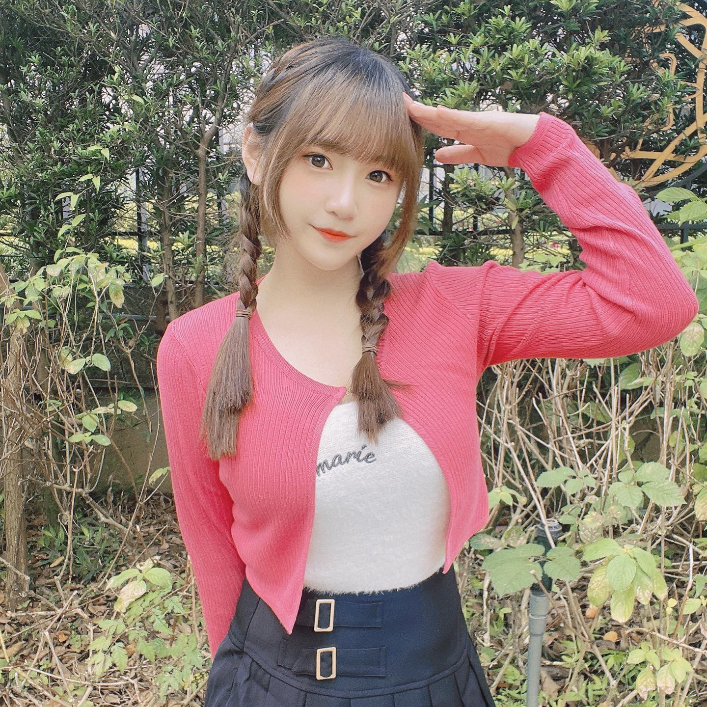 氣質網美「王翊珊」逆天美顏與緊緻身材越看越養眼-第1章-图片8