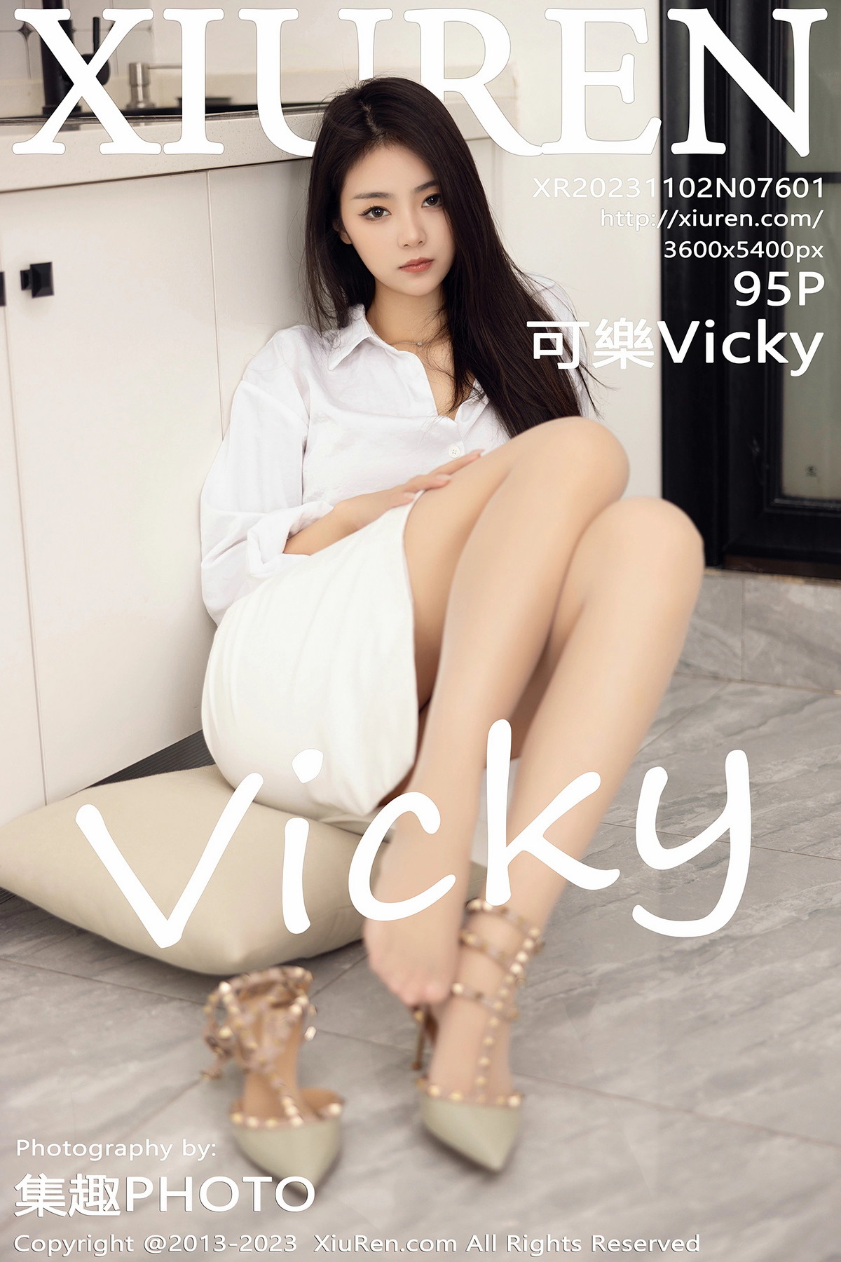 【XiuRen秀人網】2023.11.02 Vol.7601 可樂Vicky 完整版無水印寫真【95P】-第1章-图片1