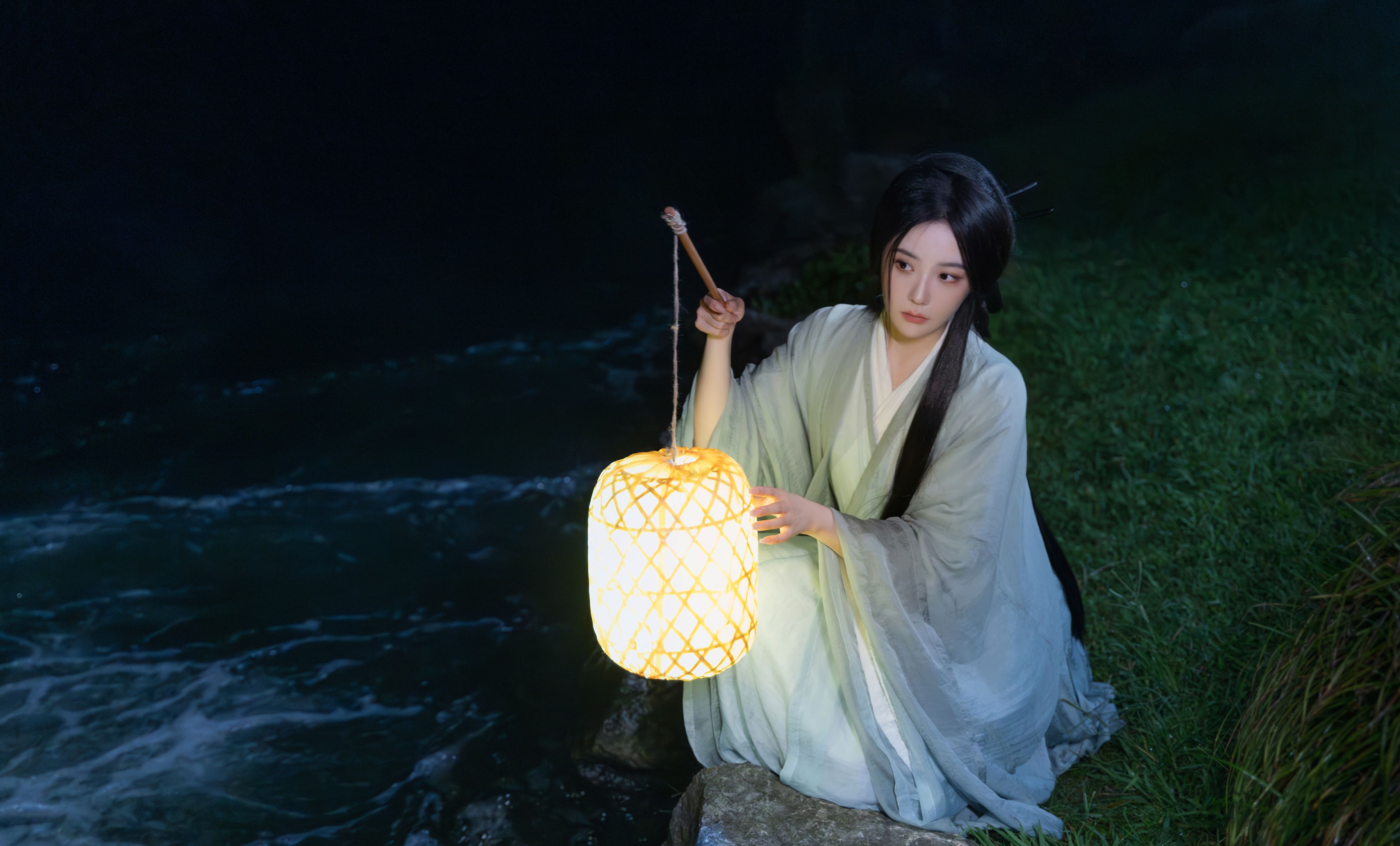 月下美人春心動—王藝瑾[高清套圖]-第1章-图片2