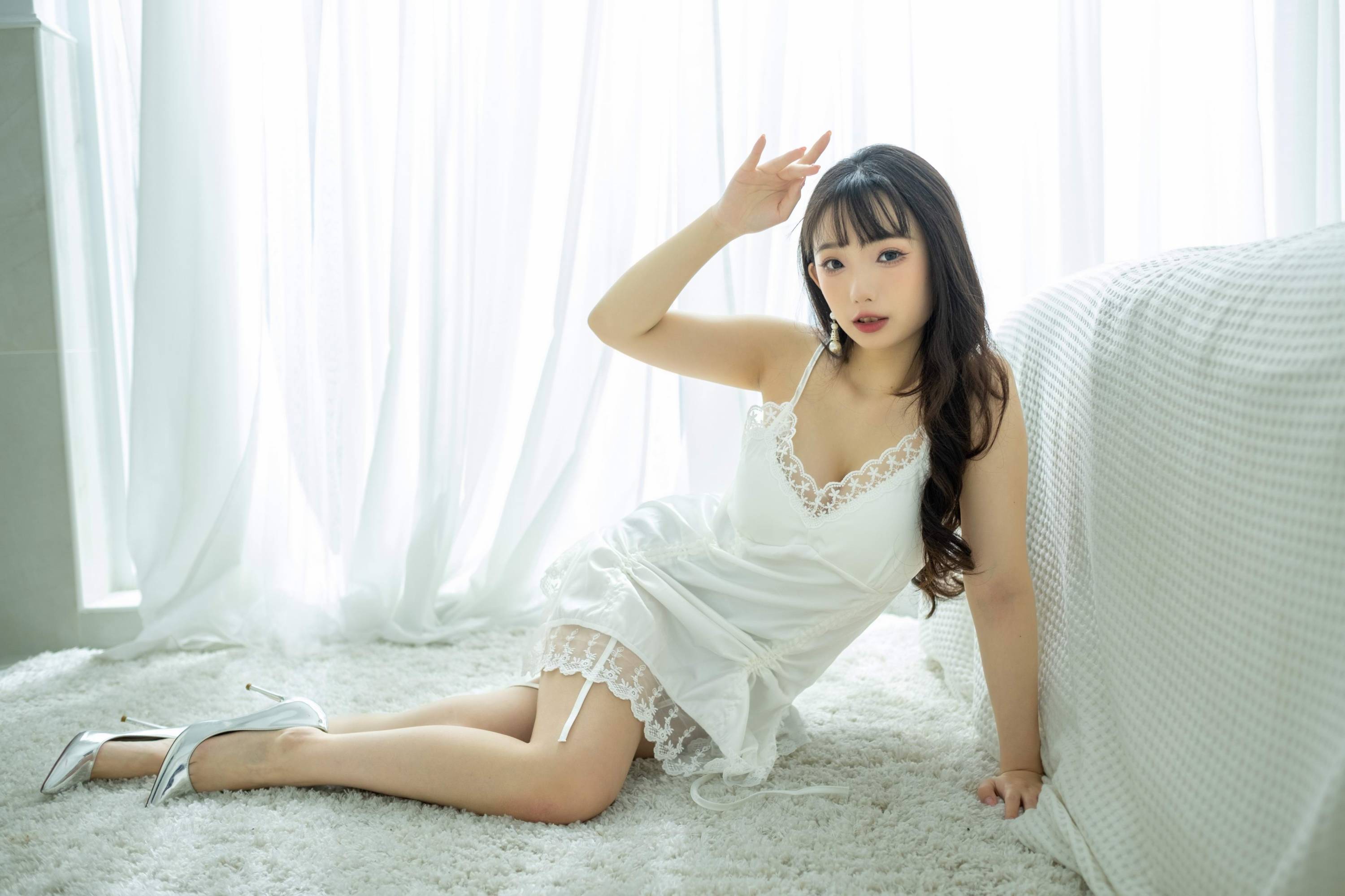 【美腿番外篇系列】長腿美模 佞佞 白色睡衣 高跟美腿【107P】-第1章-图片37