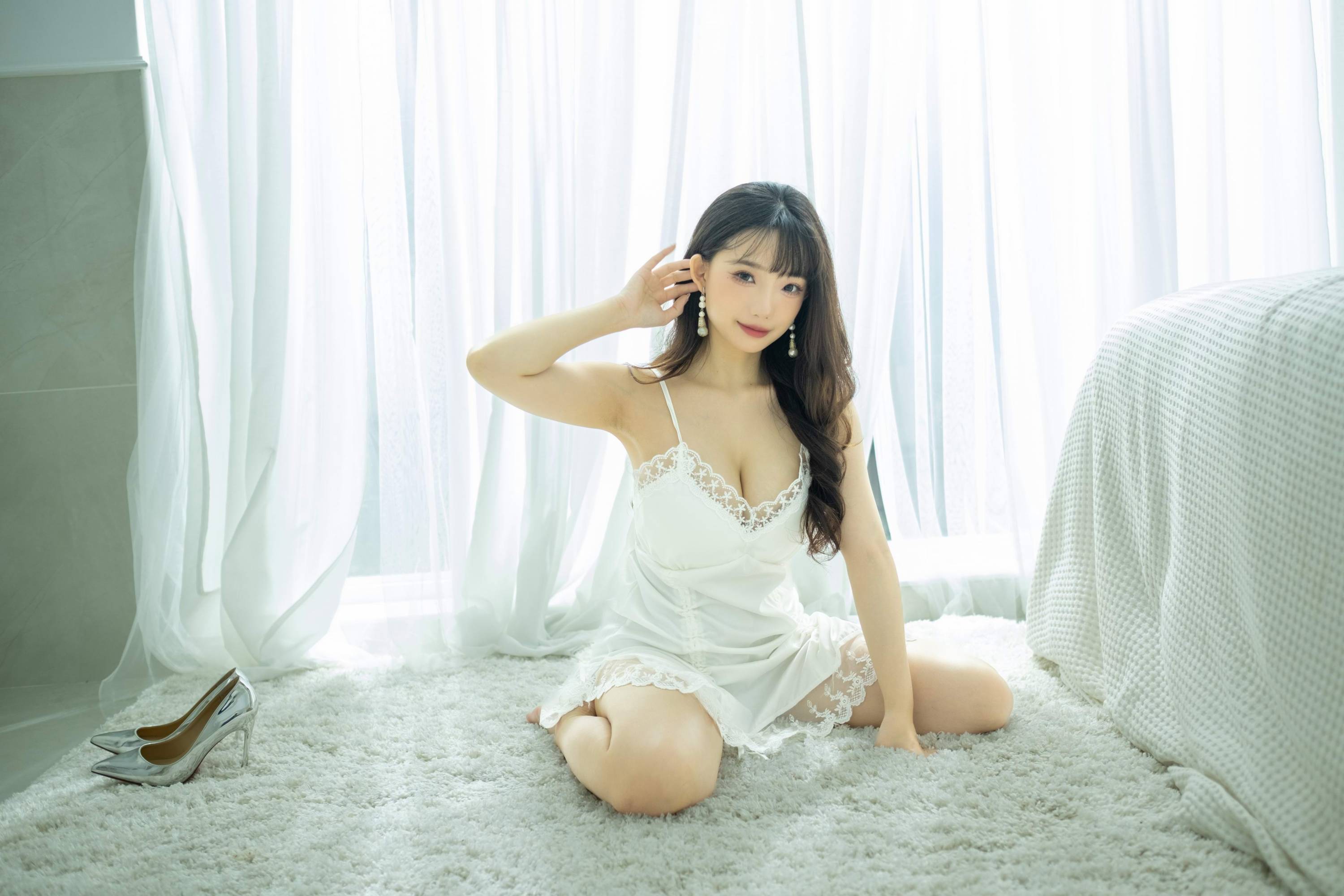 【美腿番外篇系列】長腿美模 佞佞 白色睡衣 高跟美腿【107P】-第1章-图片68