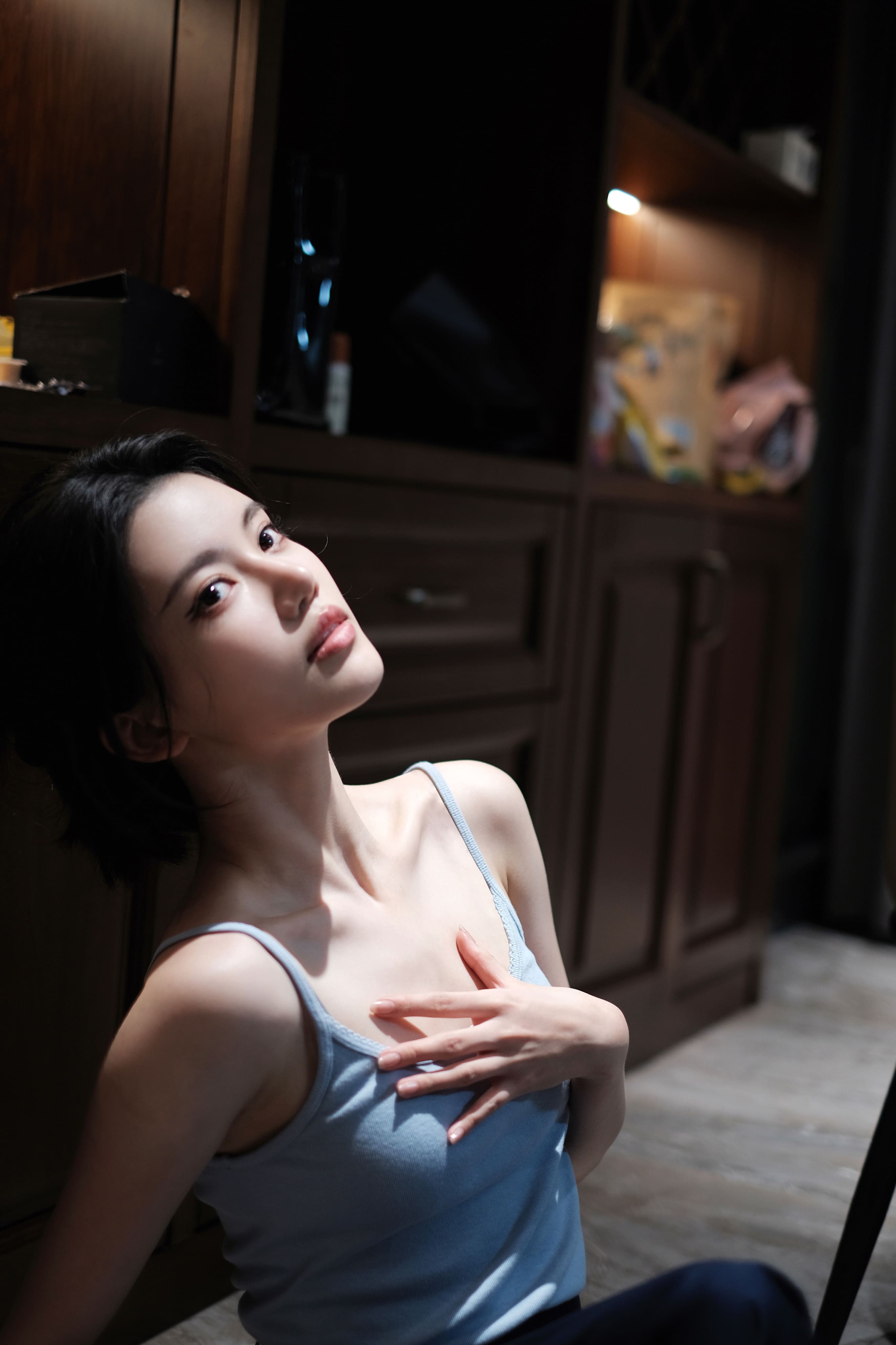 忙裡偷閒綠草茵—孫珍妮[高清寫真]-第1章-图片4