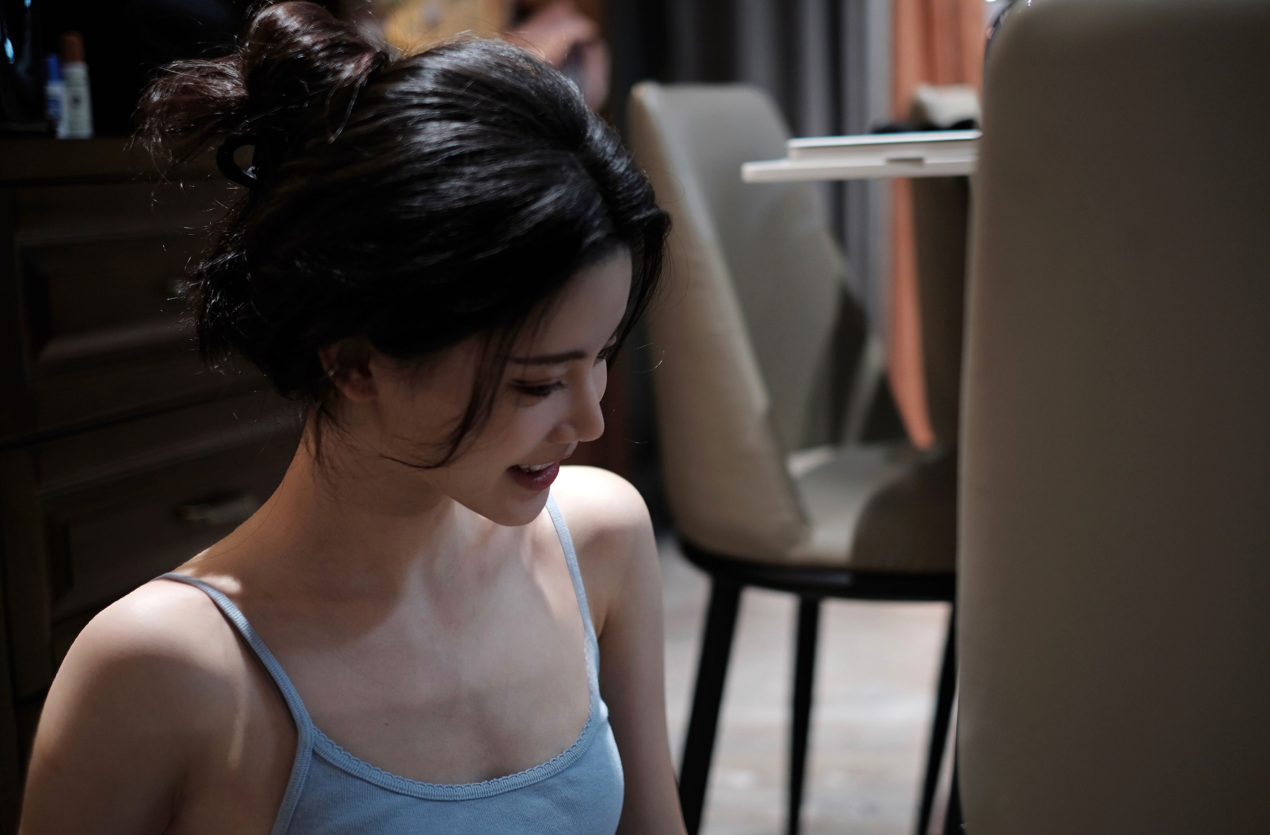 忙裡偷閒綠草茵—孫珍妮[高清寫真]-第1章-图片7