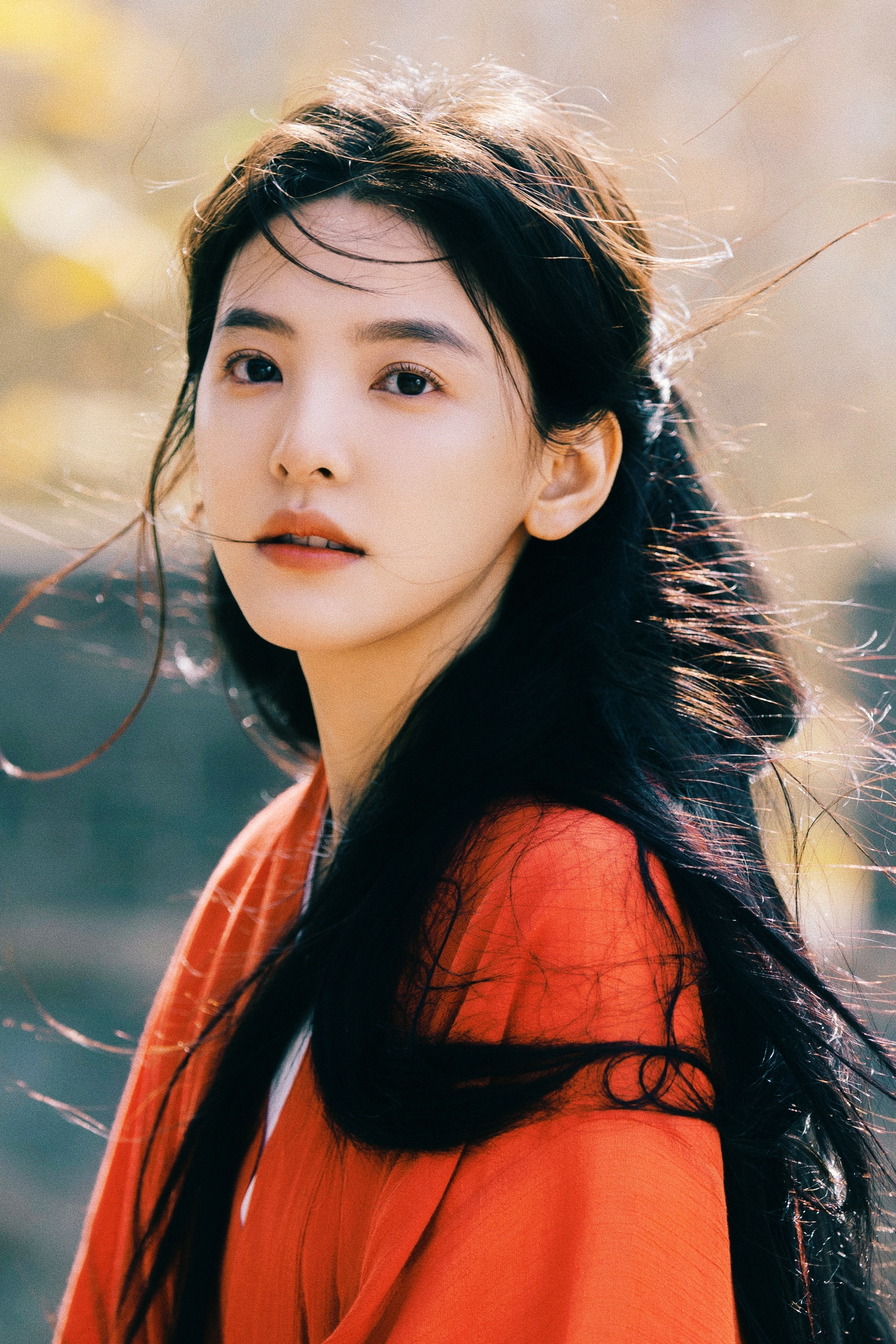秋風蕭蕭紅衣飄飄－章若楠[高清套圖]