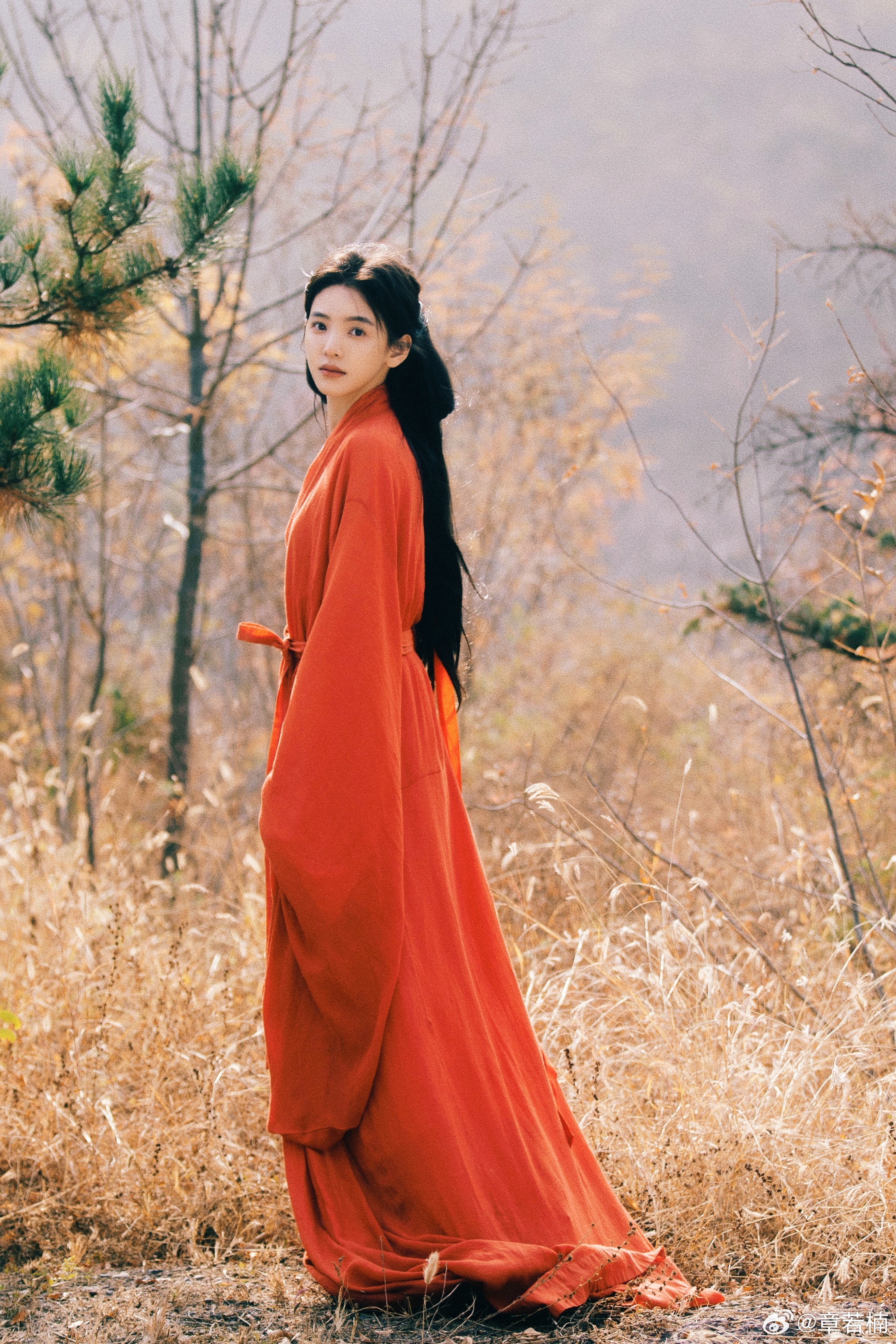 秋風蕭蕭紅衣飄飄－章若楠[高清套圖]-第1章-图片5