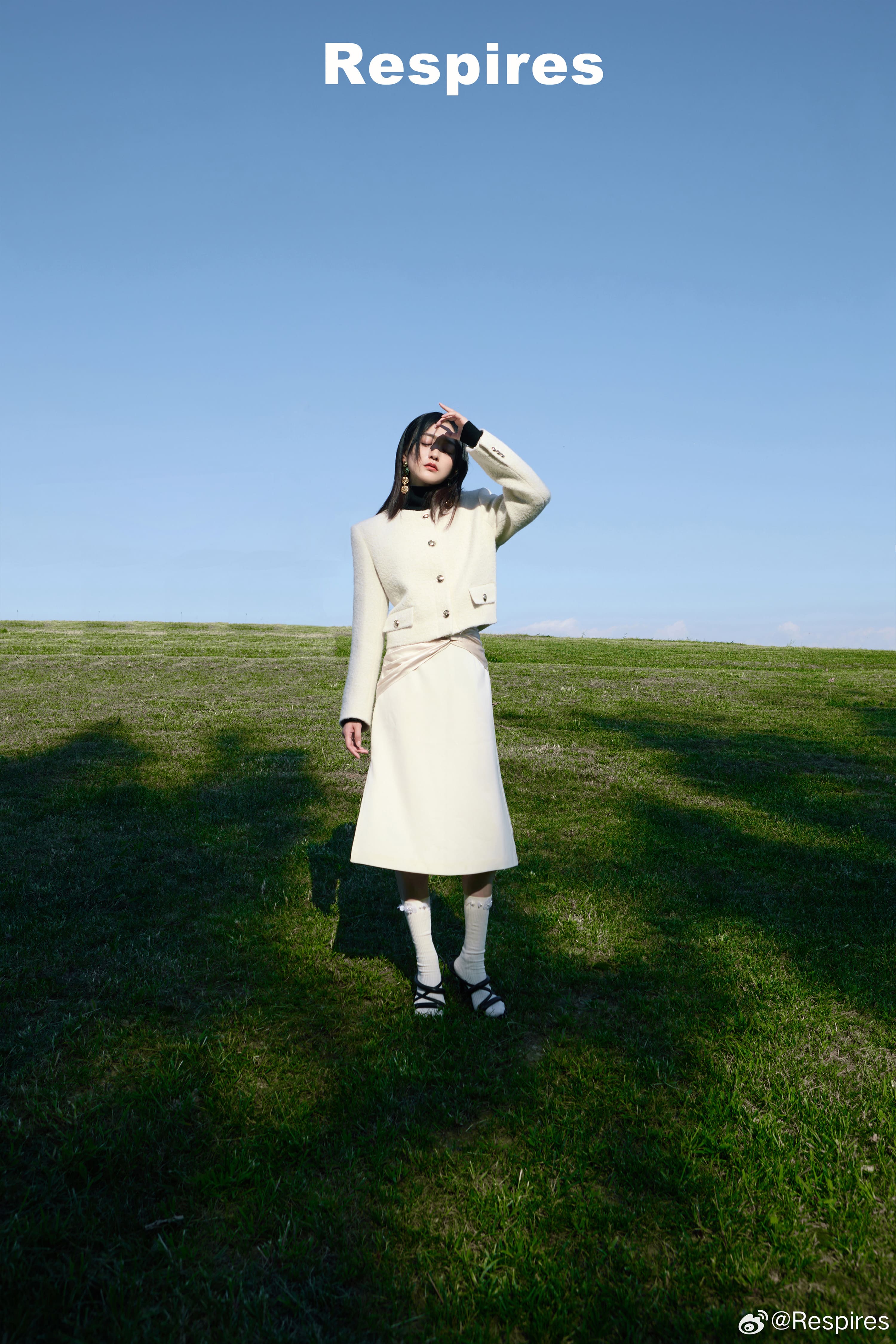 瞳光流轉日落燦然—何泓姍[高清套圖]-第1章-图片2