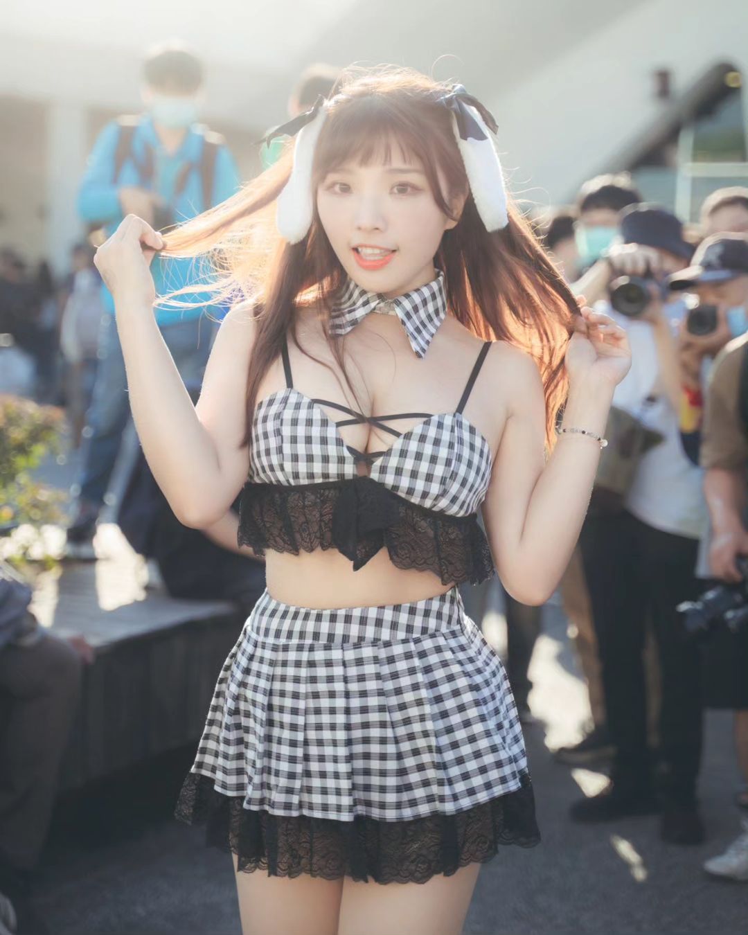 「LIVI蔓蔓」尺度大開毫不害羞秀出自己身材-第1章-图片4