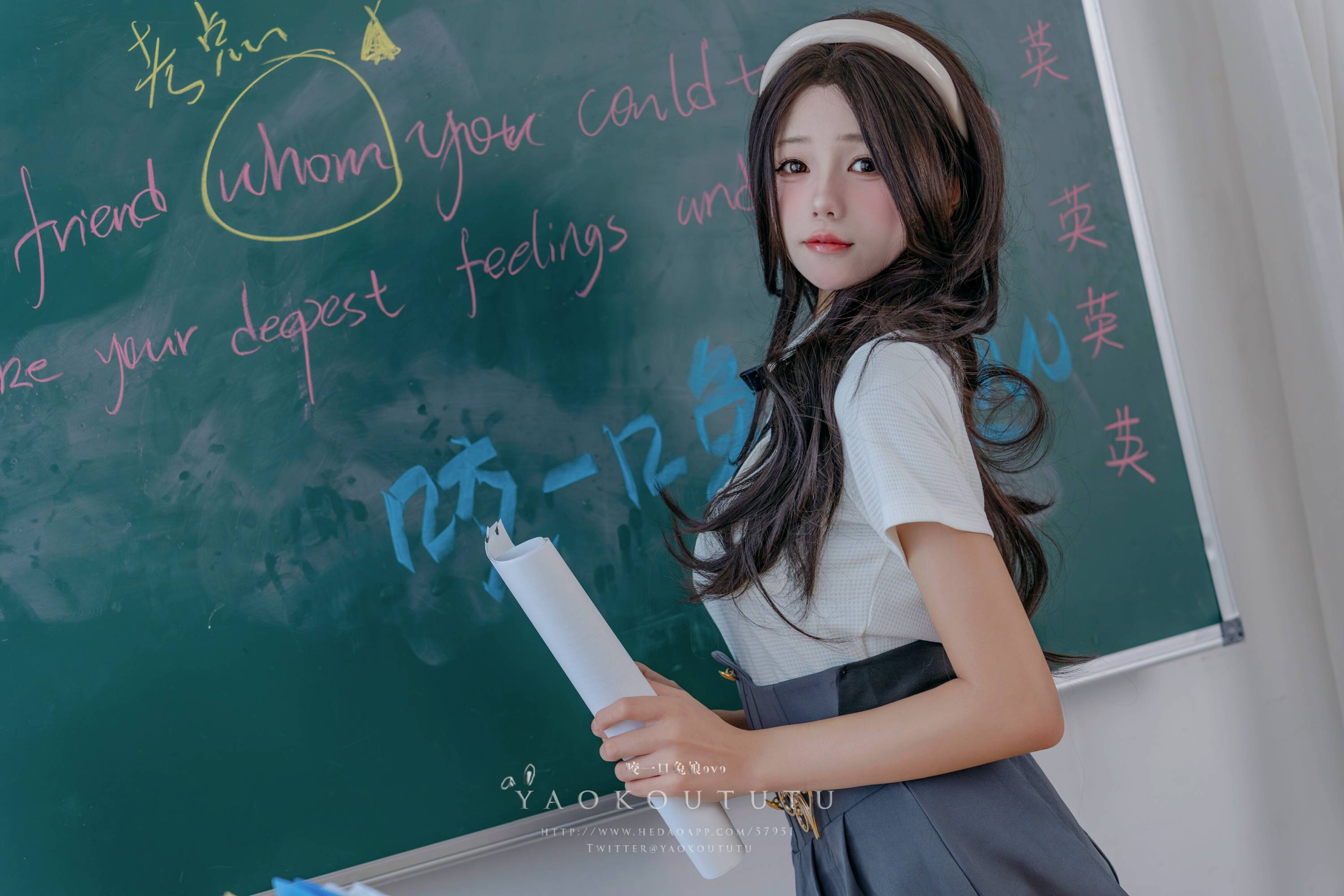 【網路收集系列】福利姬 咬一口兔娘《實習老師的歡迎儀式》VIP福利帖【85P】-第1章-图片8