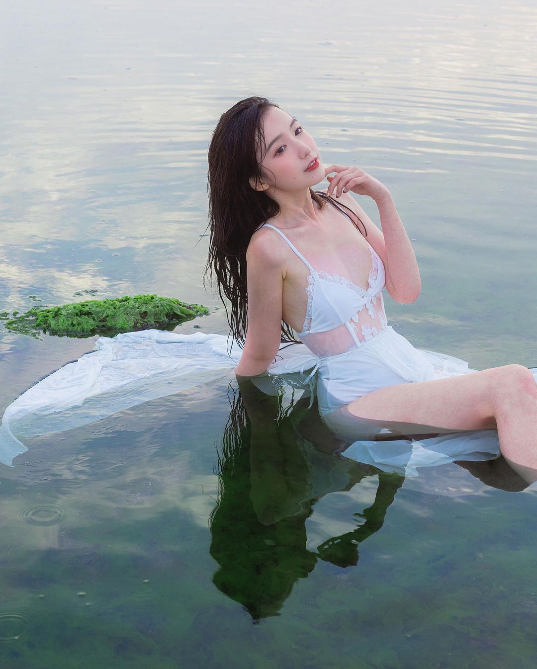 透明系小清新「柯姿」 笑容如此靦腆 身材絕頂火辣-第1章-图片9