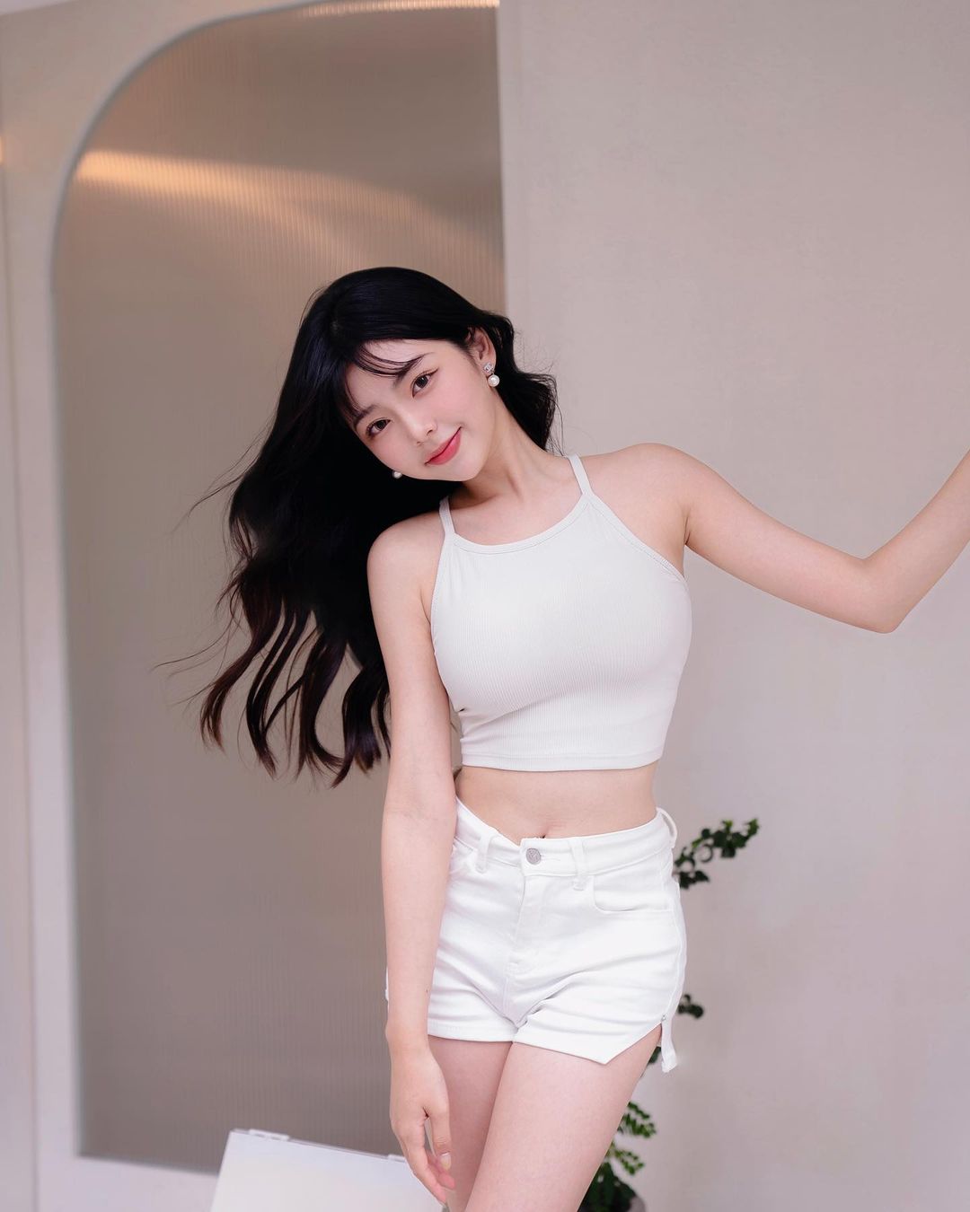 高顏值美女「許悅」有著洋娃蛙般的萌感惹人憐愛-第1章-图片9