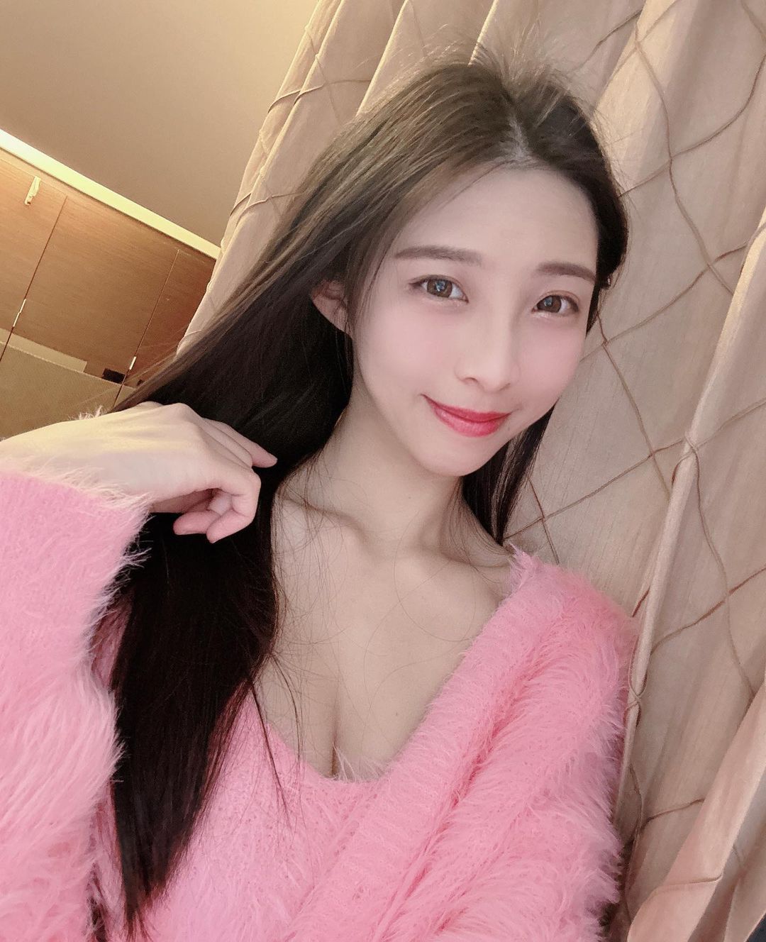 「蔡凡凡」畫面太辣讓人受不了！飽滿身軀犯規到不行-第1章-图片7