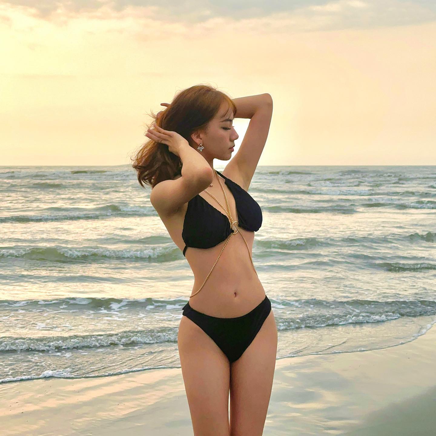 火辣女孩「鹿媗」美乳豐滿驚人 滿滿的電力十足-第1章-图片2