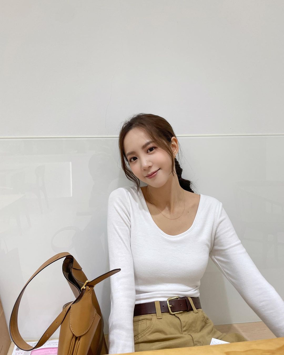 「何紫妍」甜美不失性感 氣質迷人的女神-第1章-图片3