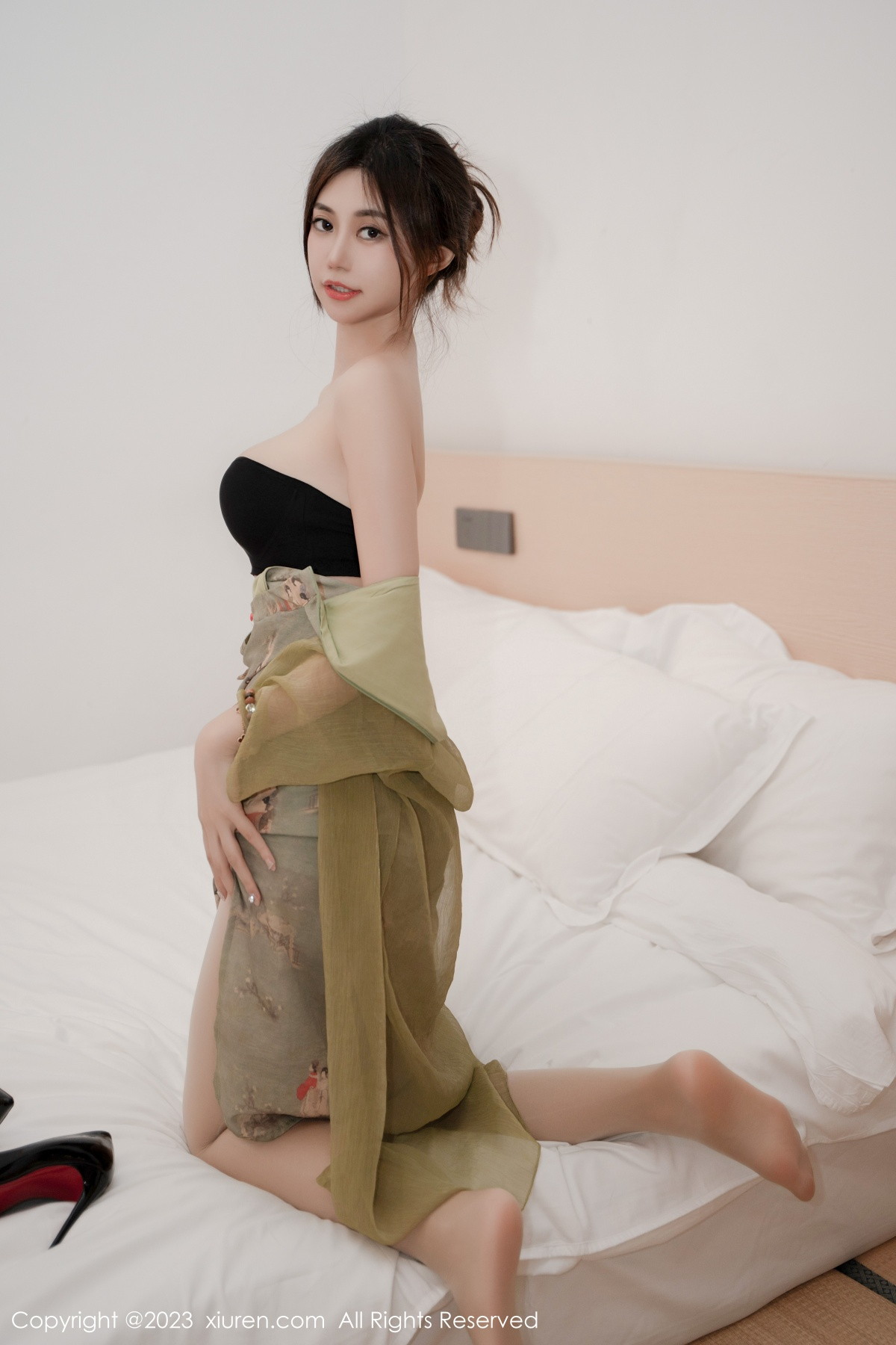 【XiuRen秀人網】2023.11.10 Vol.7646 绮里嘉ula 完整版無水印寫真【103P】-第1章-图片40