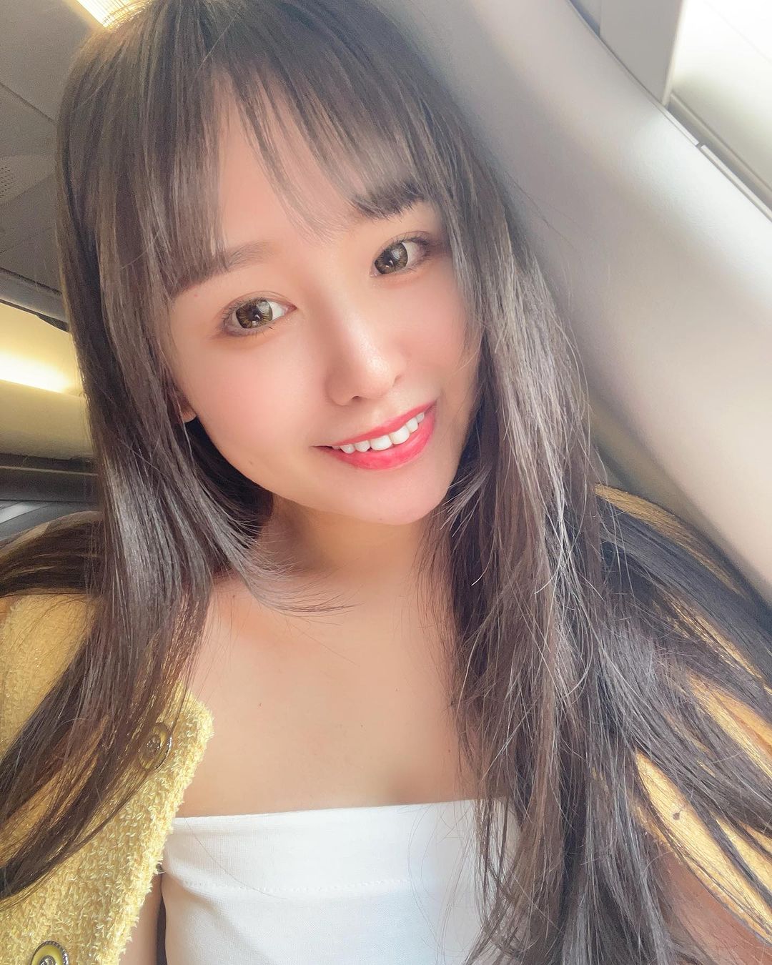 「IreneHuang媁哥」身材又白又嫩全是焦點-第1章-图片2