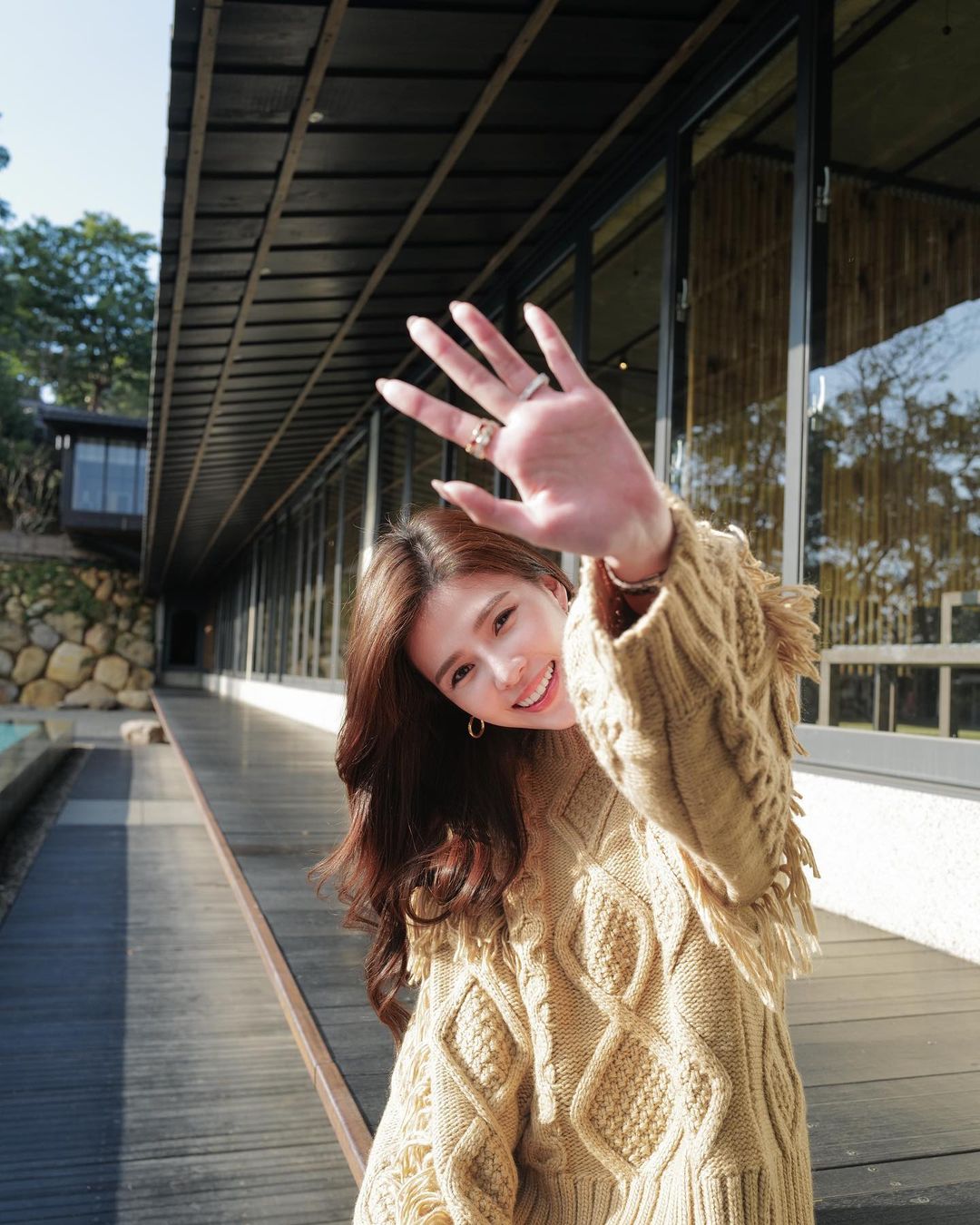 氣質美模「吳采臻」溫柔漂亮 高挑性感曲線讓人淪陷-第1章-图片2