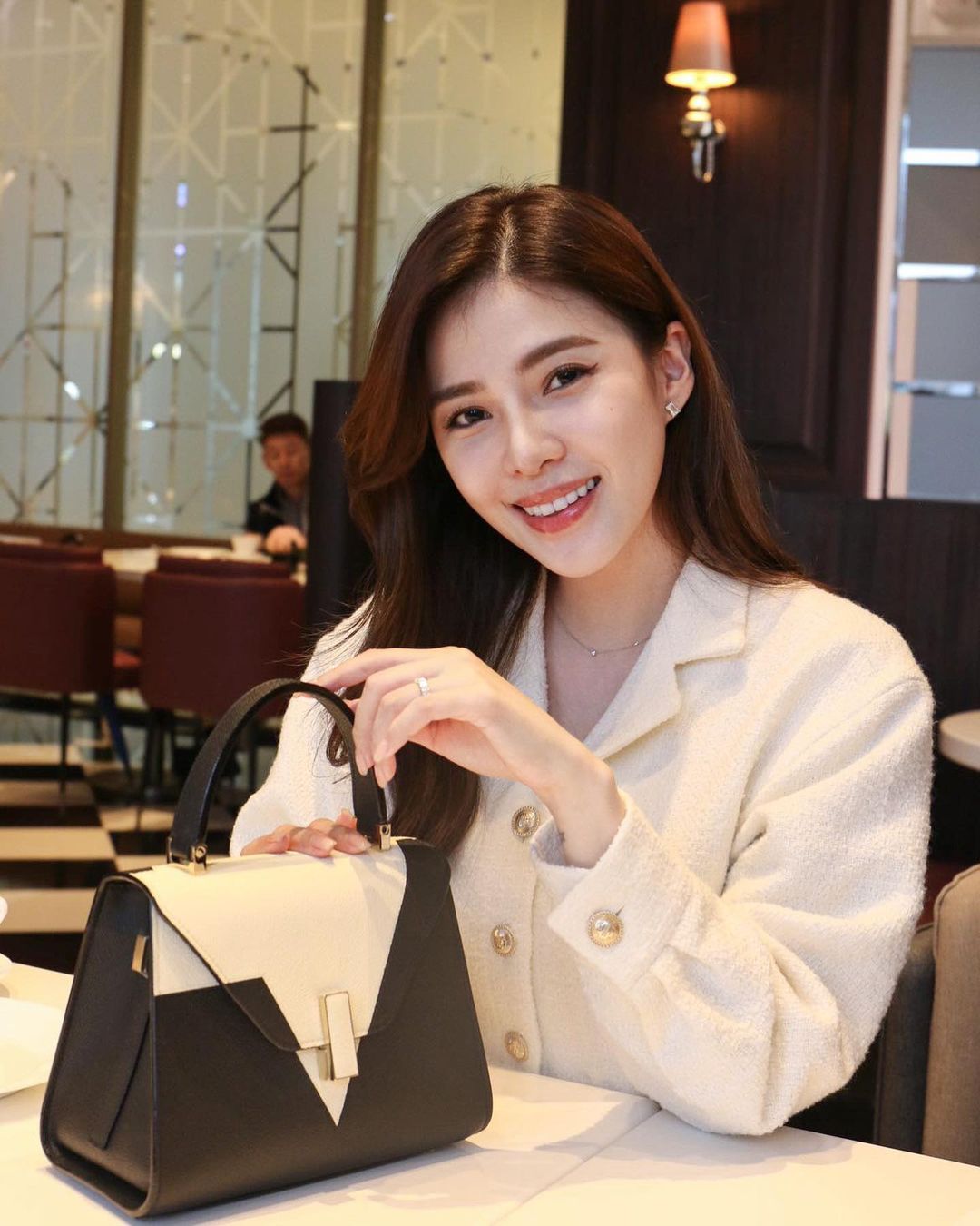 氣質美模「吳采臻」溫柔漂亮 高挑性感曲線讓人淪陷-第1章-图片7