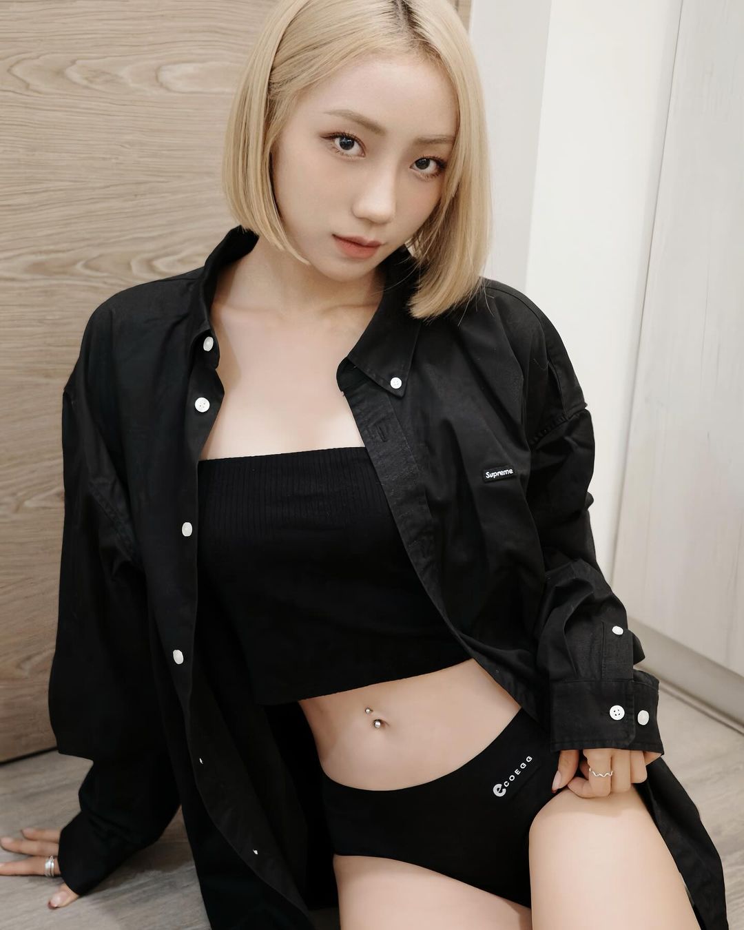 「Whitney卉妮」美艷動人的眼眸 身材婀娜多姿-第1章-图片6