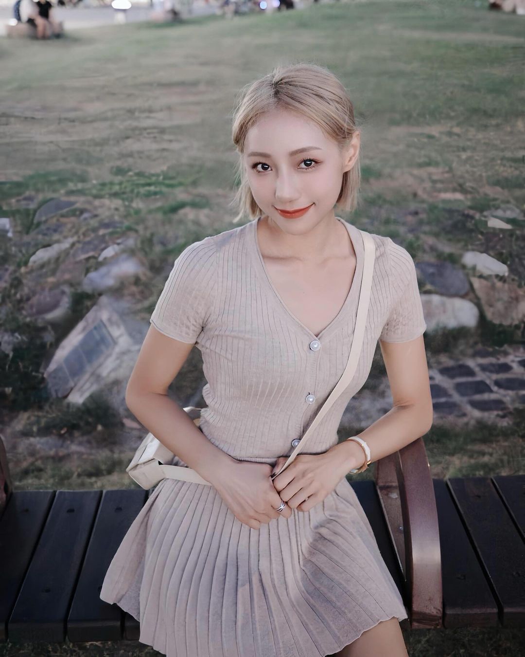 「Whitney卉妮」美艷動人的眼眸 身材婀娜多姿-第1章-图片10