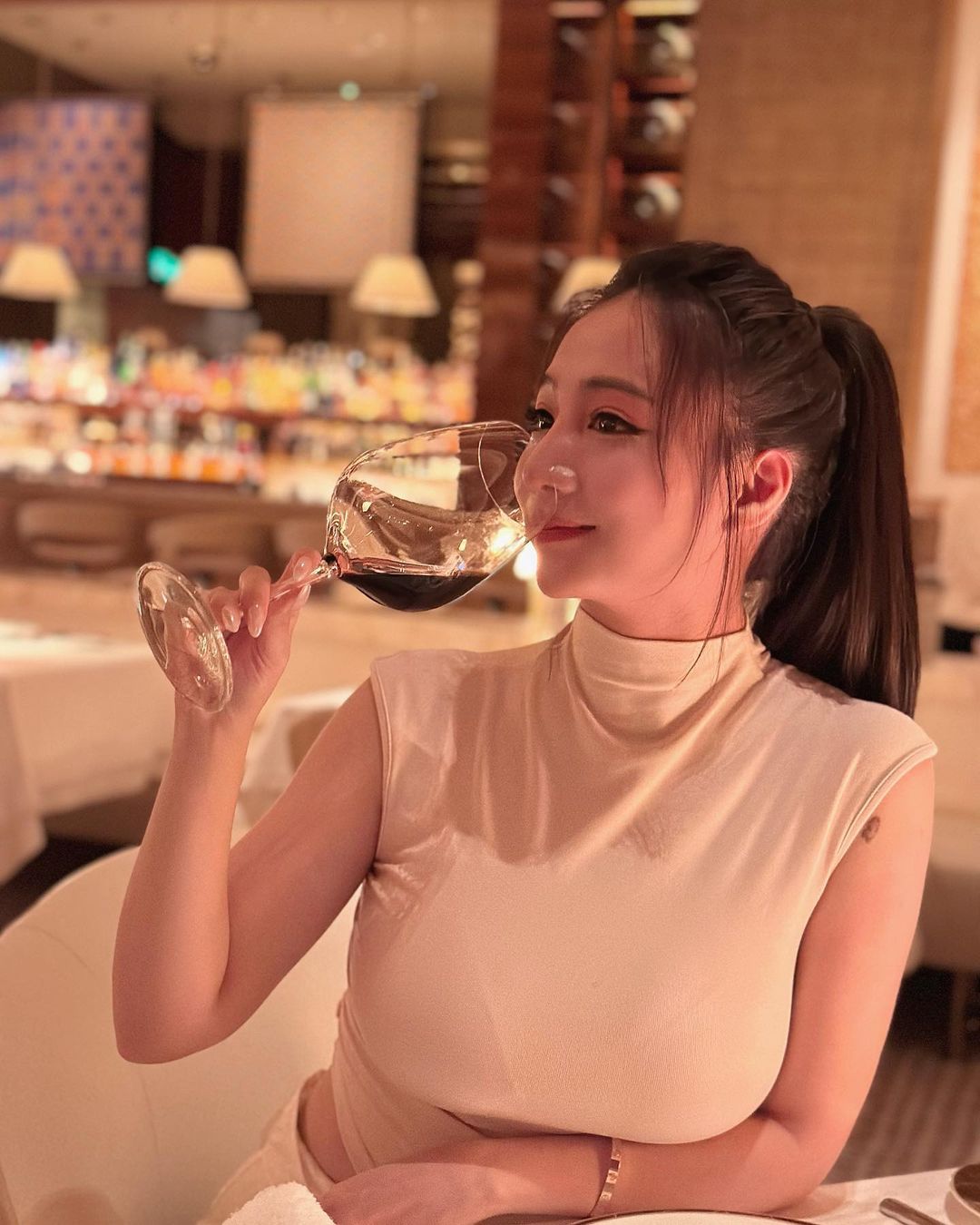 火辣正妹「林采緹」完美胸型誘惑曝光 讓粉絲看得好嗨-第1章-图片9