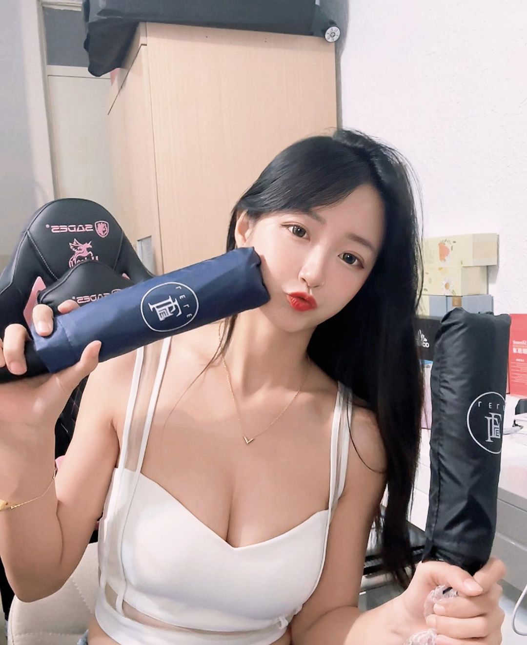 高顏值美女「許雅涵」飽滿大球充滿誘惑-第1章-图片7