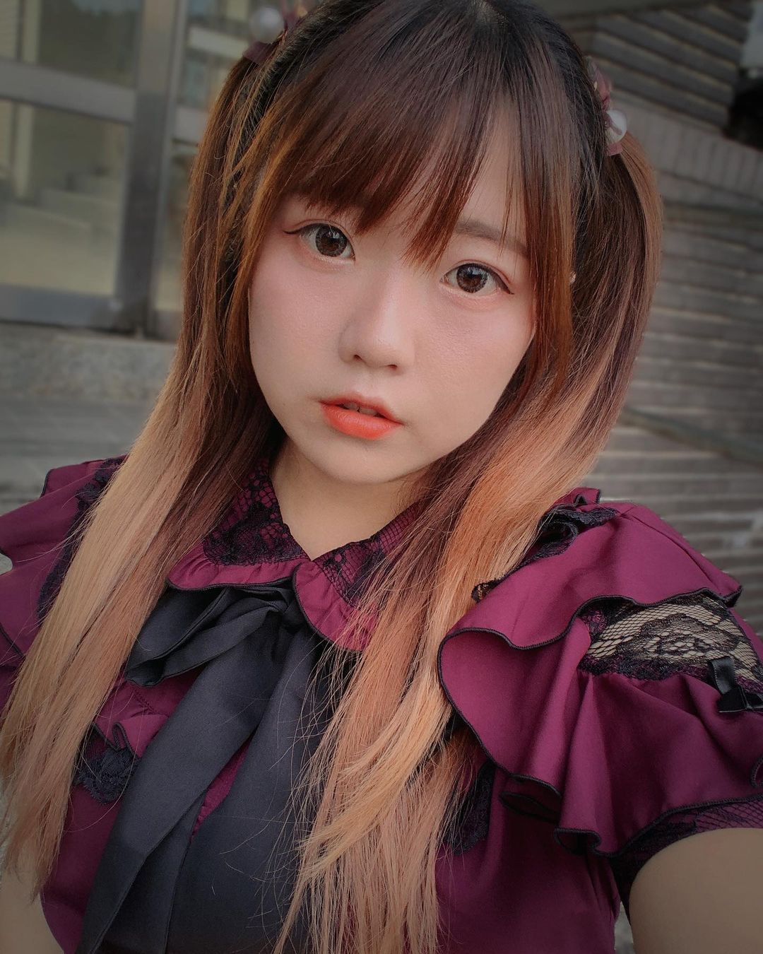 肉感正妹「摳妮」火辣身材畫面太養眼 立體視覺超震撼-第1章-图片3