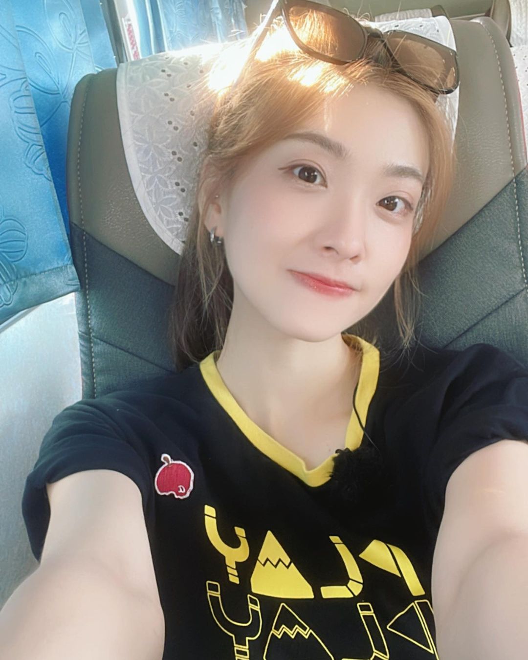 性感姐姐「胡祖薇」高身長身材超令人著迷啊-第1章-图片5