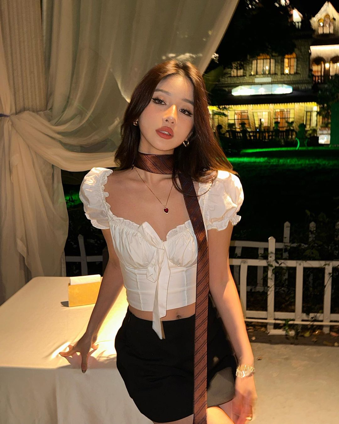 「劉子萌Joyce」美艷系女孩性感曲線一覽無遺-第1章-图片5