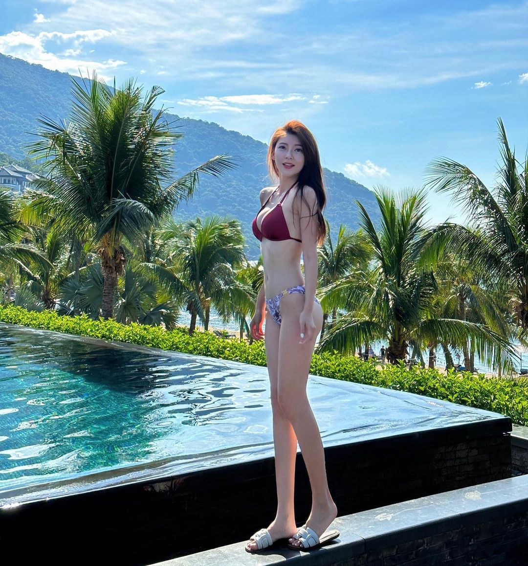 「張舒晴」甜美臉蛋還有優質美乳 一見就暈船-第1章-图片4