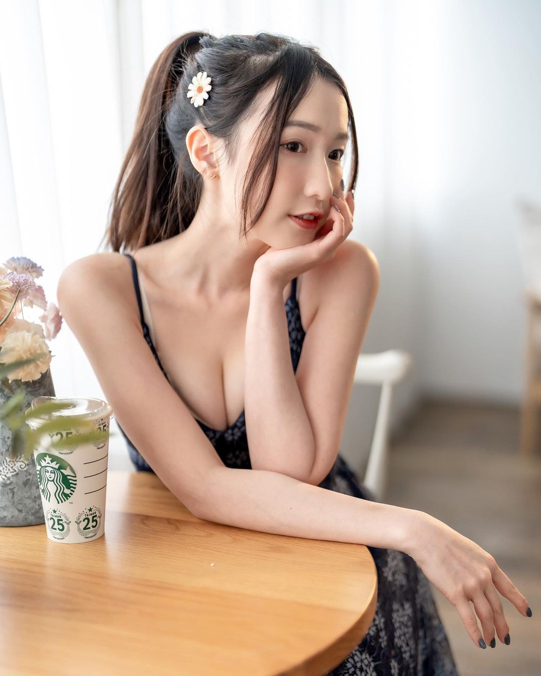 清純系女孩「柯小姿」 放送惹火南半球 視線根本移不開-第1章-图片10