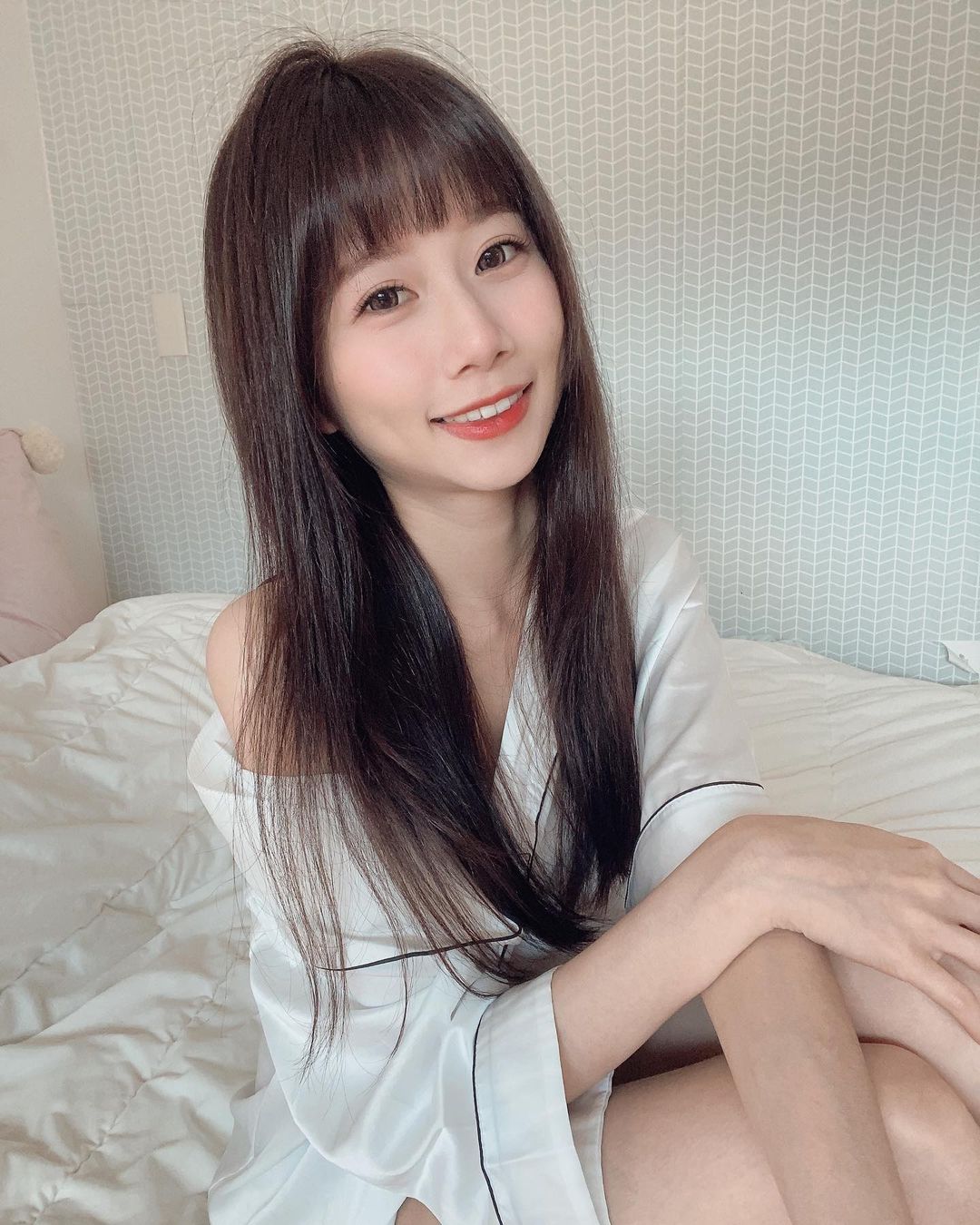 正妹老師「Dolly朵莉」氣質萌樣惹人憐愛-第1章-图片7