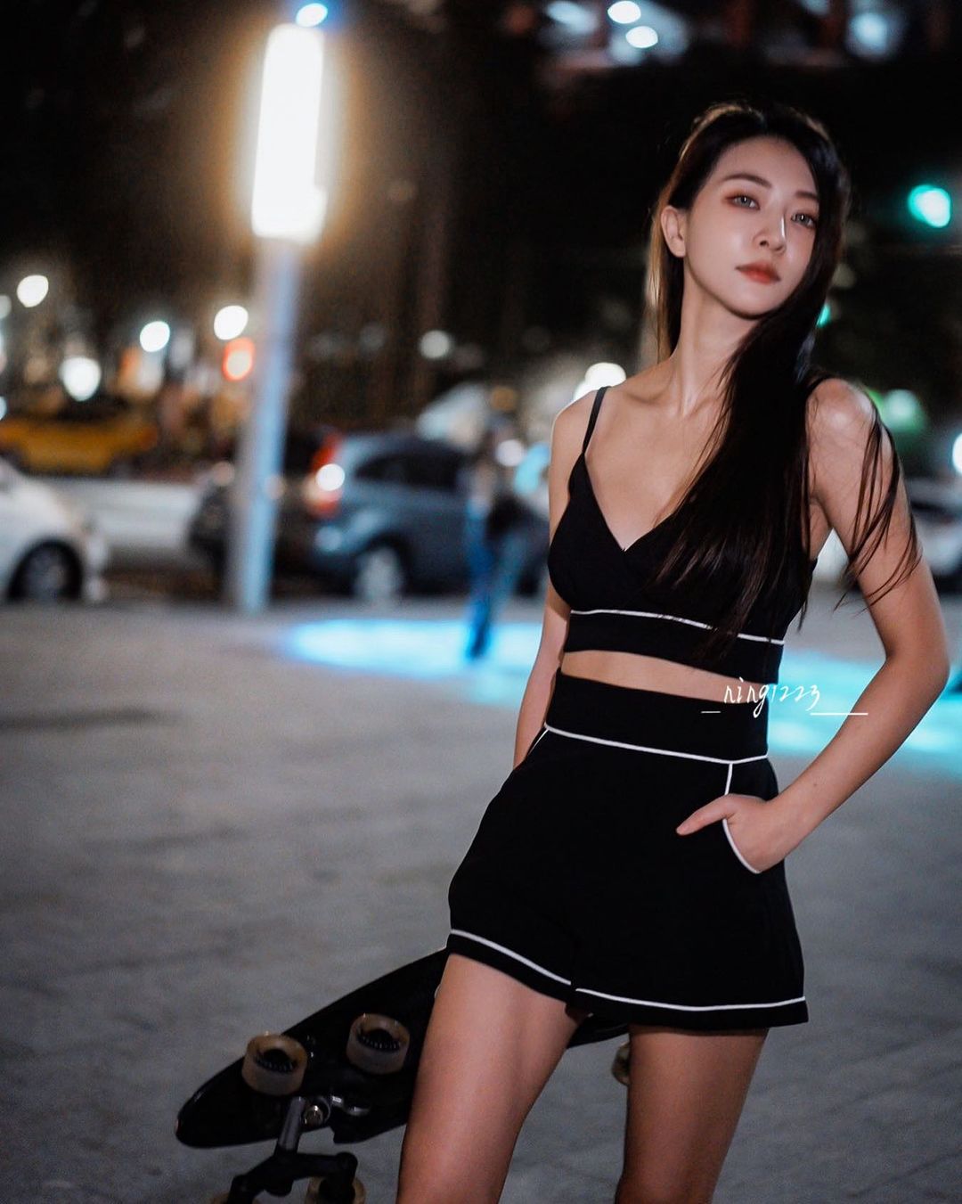 重機女神「啾啾jinny」絕美顏值快讓人停住呼吸了-第1章-图片2