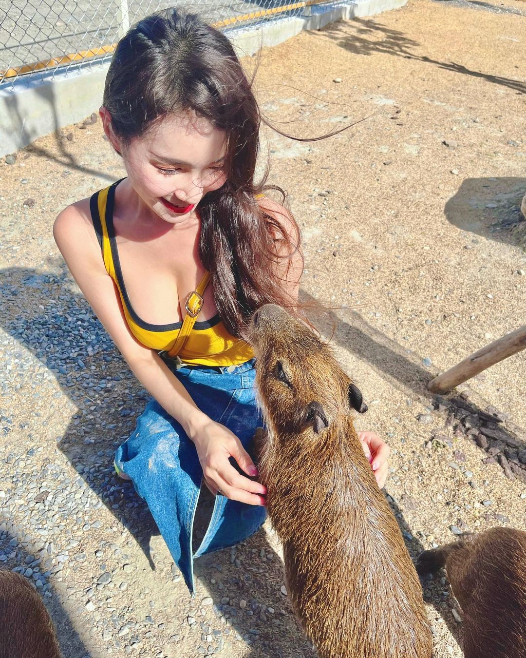 火辣女神「Kyna林妤霜」乳量多到包不住 事業線深不可測-第1章-图片2