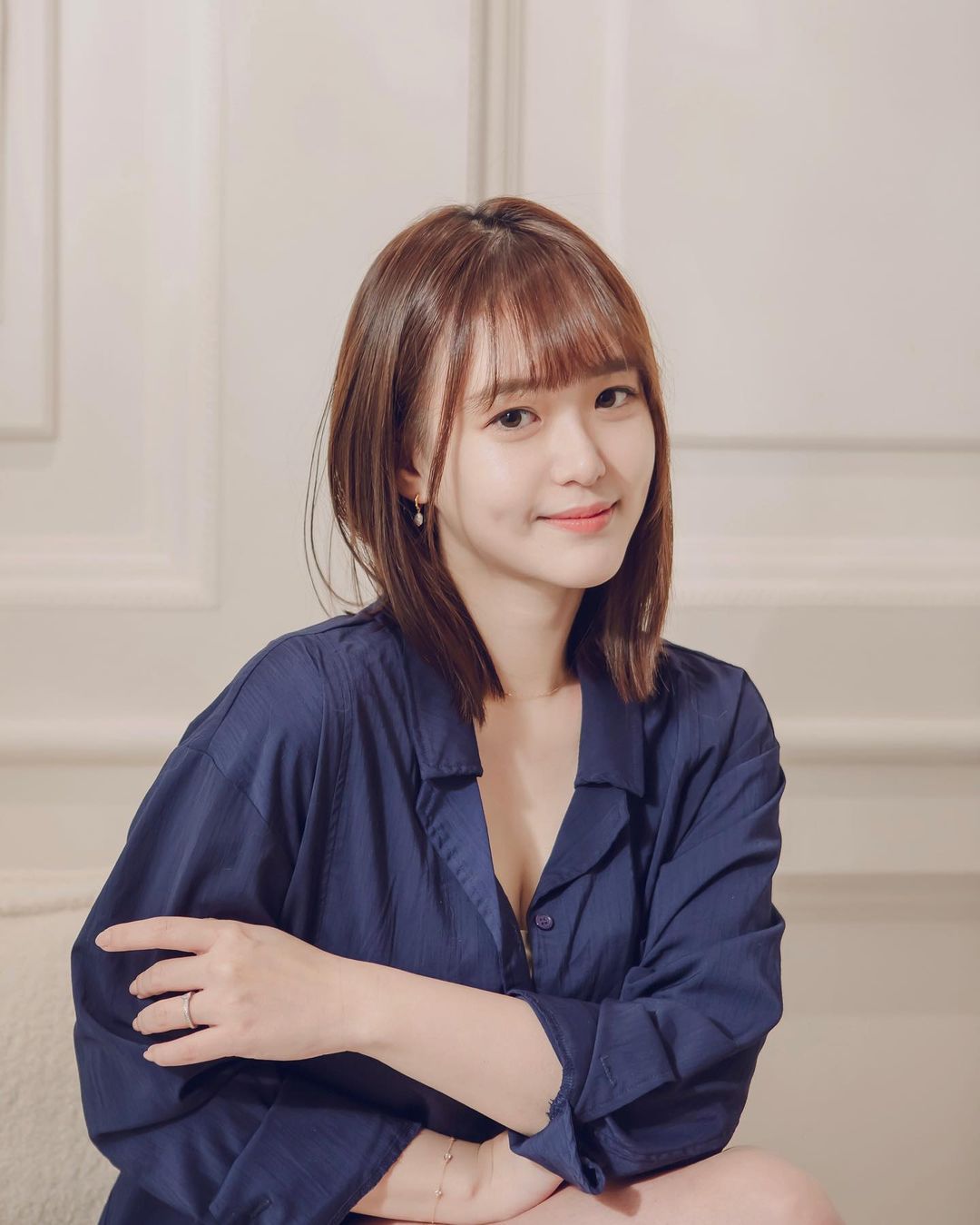 大眼正妹「王緒緒」超誘惑極上視角 身材火辣過分強大-第1章-图片8