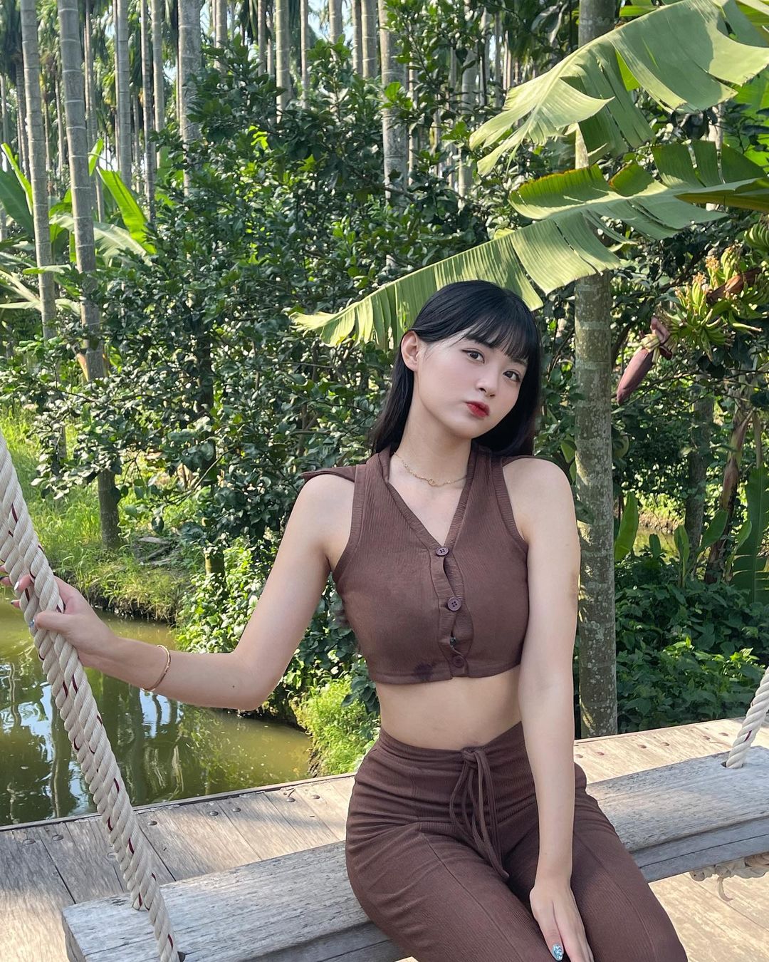 「余家儀」讓人戀愛的甜美氣質 狠曬兇猛身材-第1章-图片7