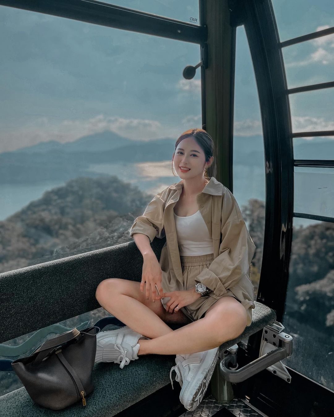 正妹「王笑笑」極品身材還有火辣美腿 整個超誘人-第1章-图片6