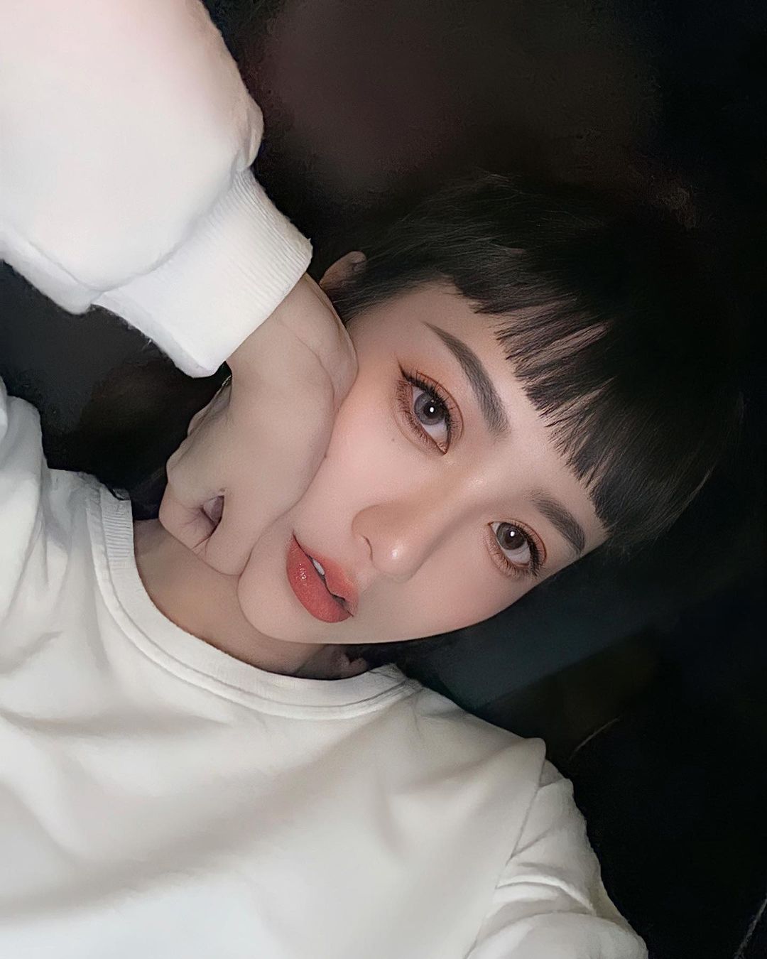 大眼女孩「許酸酸」渾圓美乳＋性感腹肌 火辣尺度全開-第1章-图片10