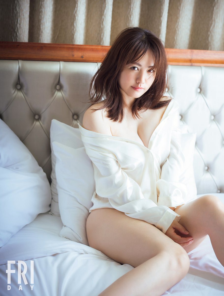 鈴原すず、磯山さやか [FRIDAY] 2023.10.27-第1章-图片13