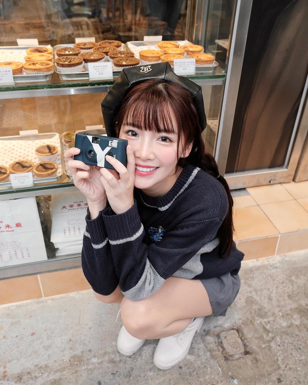 美腿女神「李恩菲x菲菲」高顏值加上白皙美體露出太誘惑-第1章-图片8