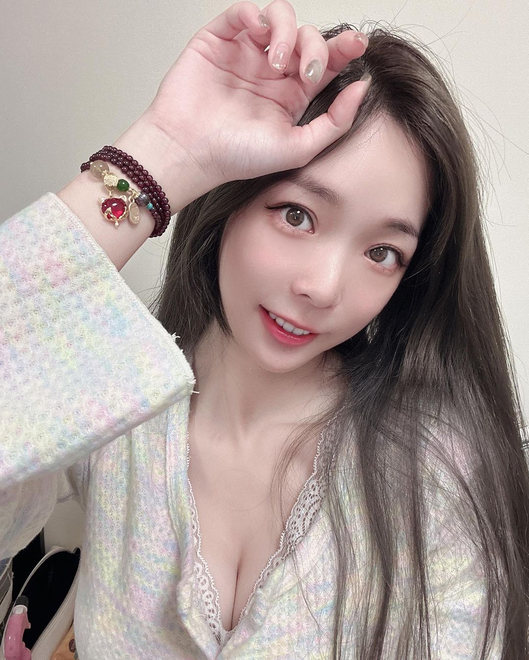 正妹「千緒Tracy」銷魂線條逼死人 全身上下誘惑十足-第1章-图片1