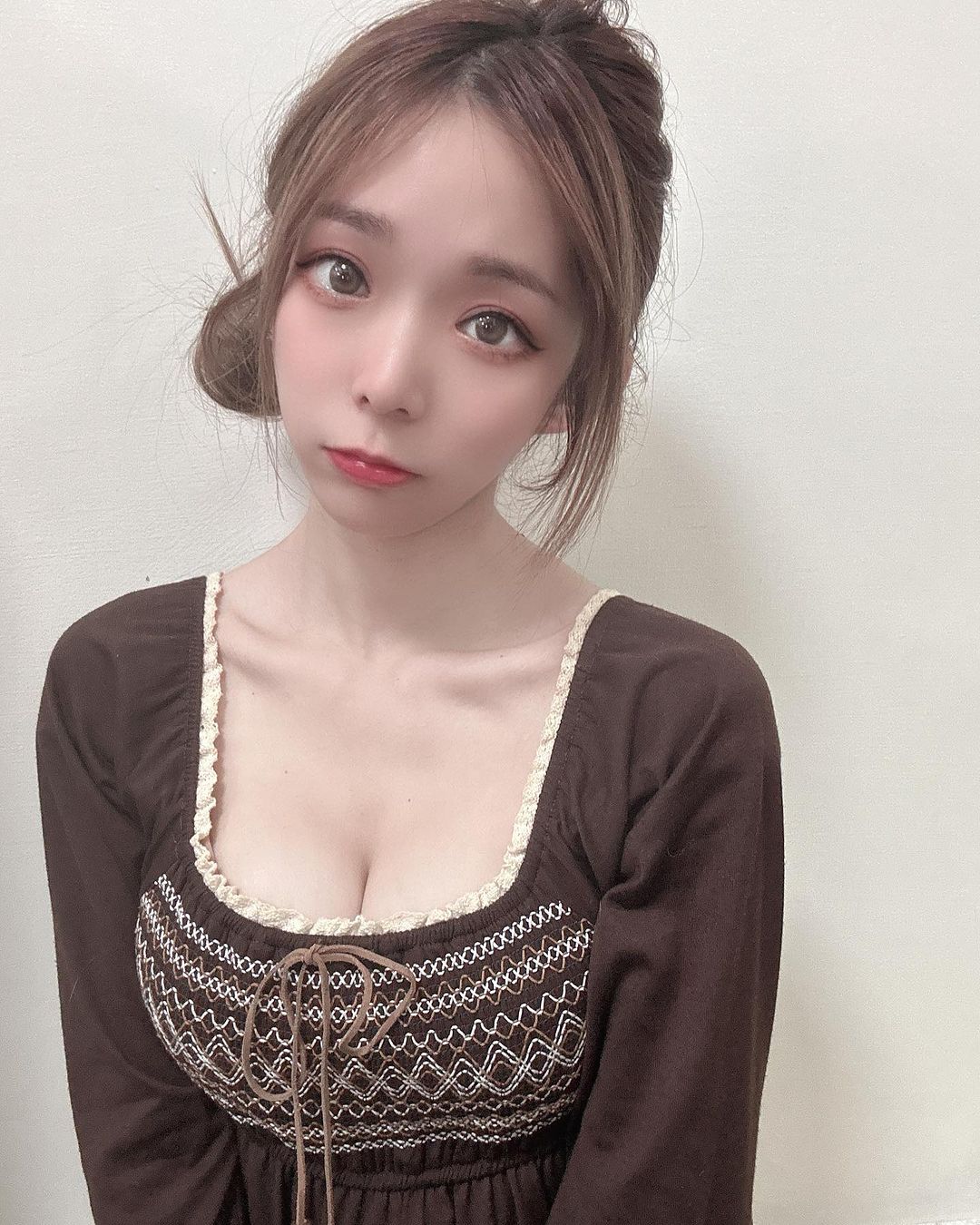 正妹「千緒Tracy」銷魂線條逼死人 全身上下誘惑十足-第1章-图片6