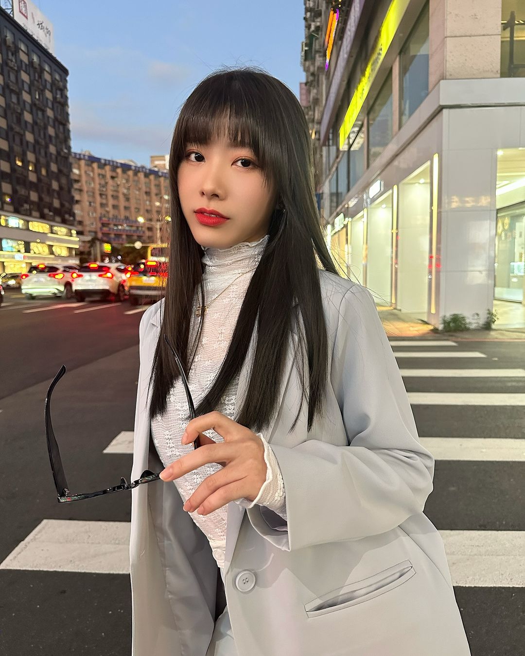 氣質女神「賴鈺涵」惹火辣腿曲線超誘人 難以招架-第1章-图片2