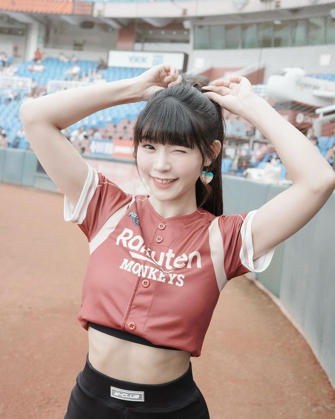 樂天甜心「Sunnie陸筱晴」腰束奶澎 可愛中帶點小性感-第1章-图片10