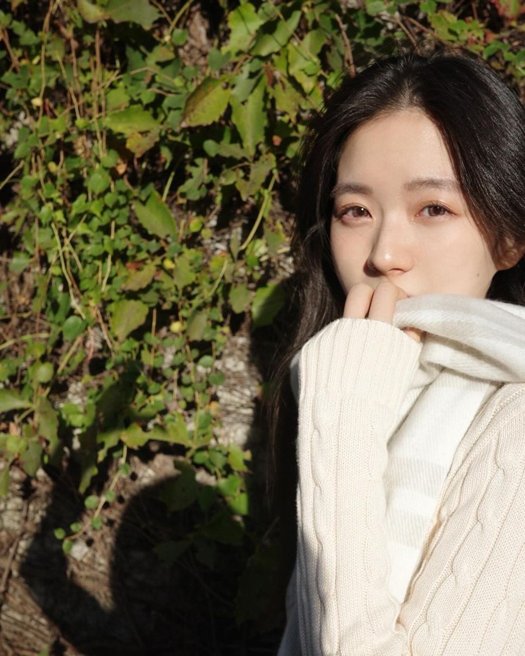 「啾啾」仙女般小巧容顏 若隱若現的姣好身材引人遐想-第1章-图片2