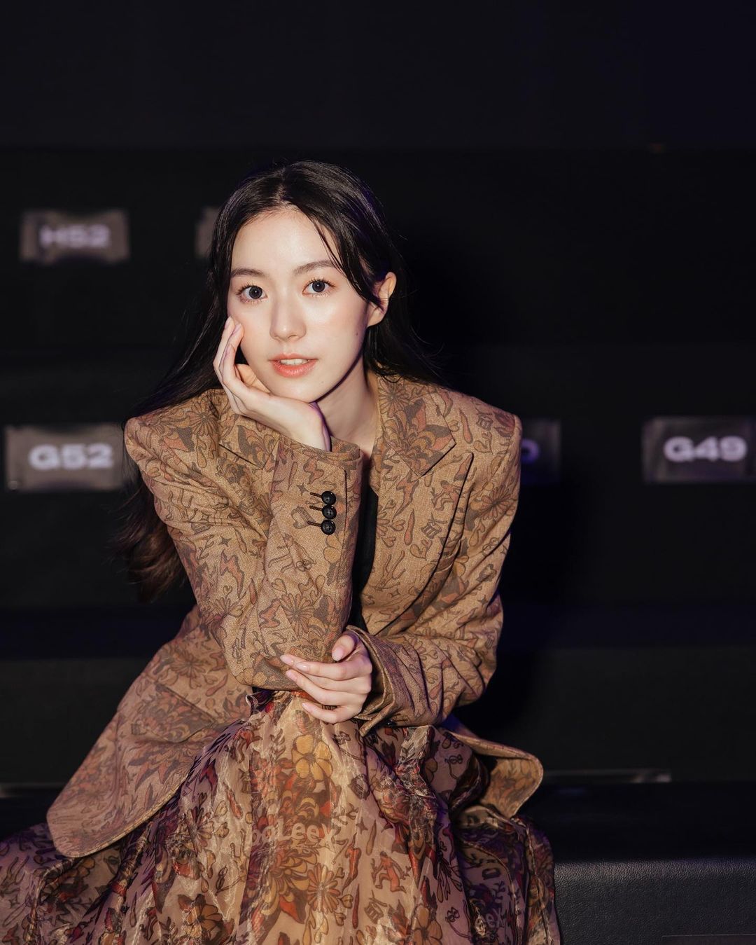 「啾啾」仙女般小巧容顏 若隱若現的姣好身材引人遐想-第1章-图片5