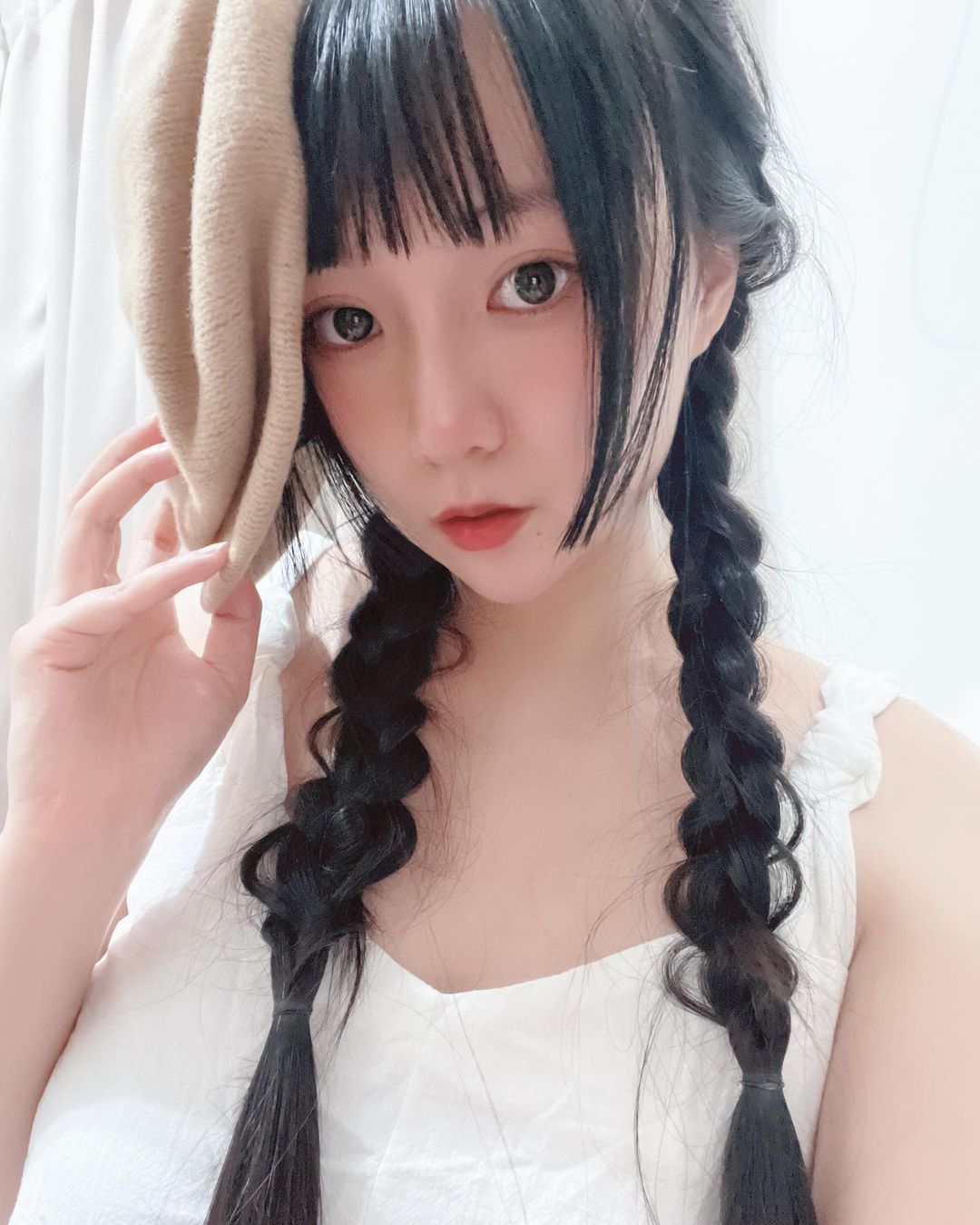 爆乳女神「徐柑仔」大露事業線讓人看了鼻血直流啊！-第1章-图片2